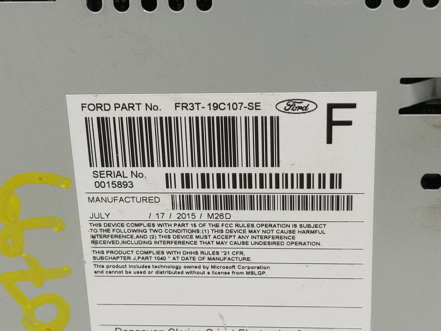 2015-2016 Ford Mustang Radio AM FM Cd Player Receiver Replacement P/N:FR3T-19C107-SE Fits Fits 2015 2016 OEM Used Auto Parts
