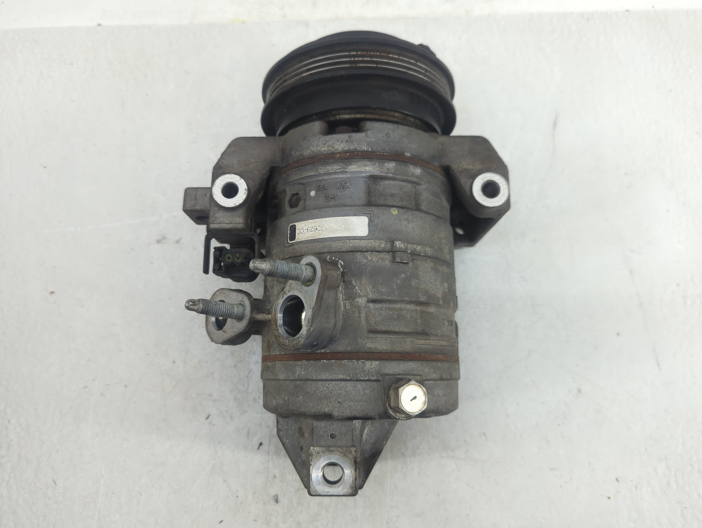 2015-2016 Ford Mustang Air Conditioning A/c Ac Compressor Oem - Oemusedautoparts1.com