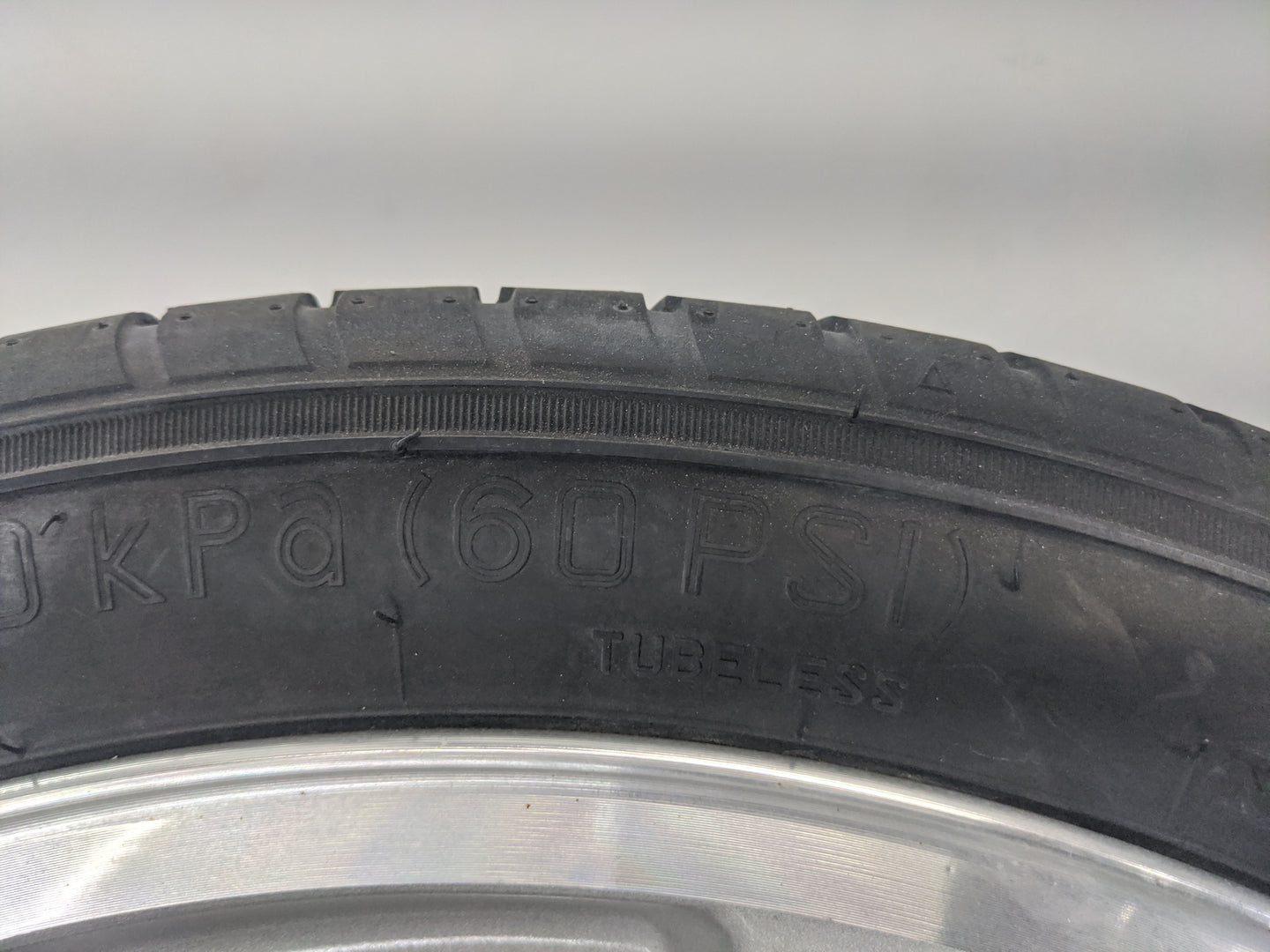 2015-2017 Ford Mustang Spare Donut Tire Wheel Rim Oem - Oemusedautoparts1.com