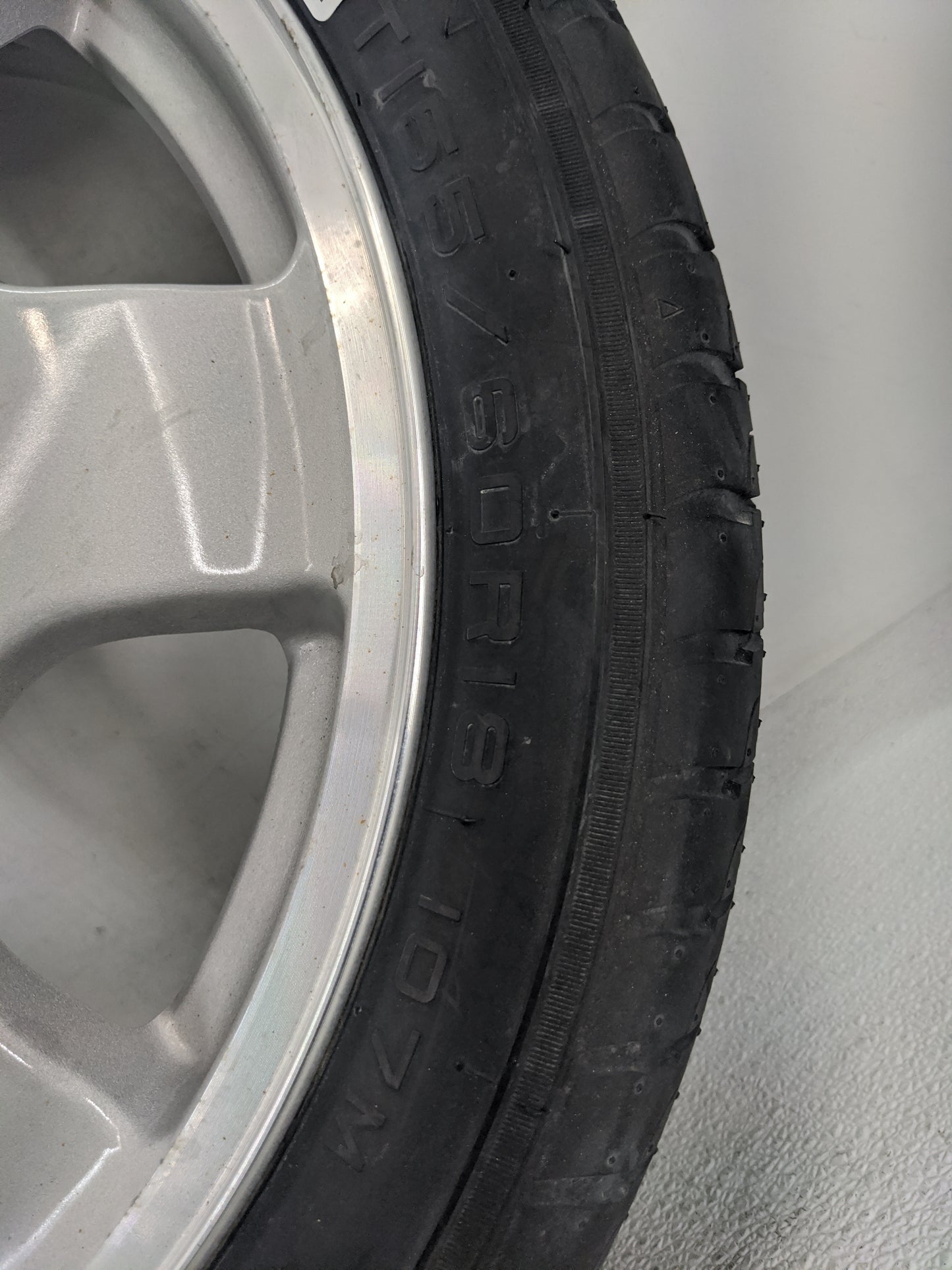 2015-2017 Ford Mustang Spare Donut Tire Wheel Rim Oem - Oemusedautoparts1.com
