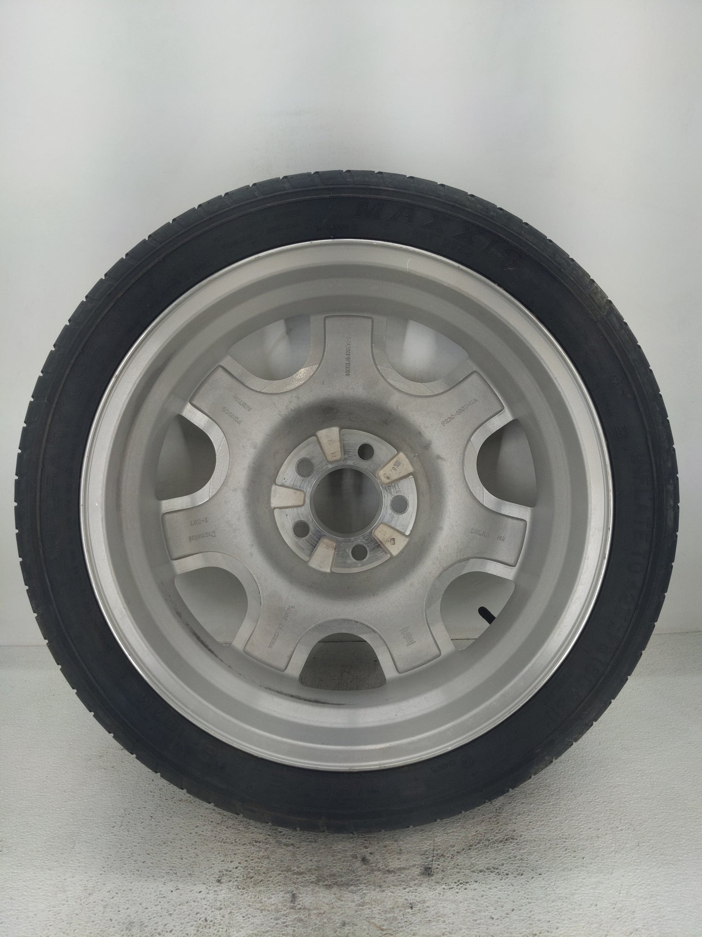 2015-2017 Ford Mustang Spare Donut Tire Wheel Rim Oem - Oemusedautoparts1.com