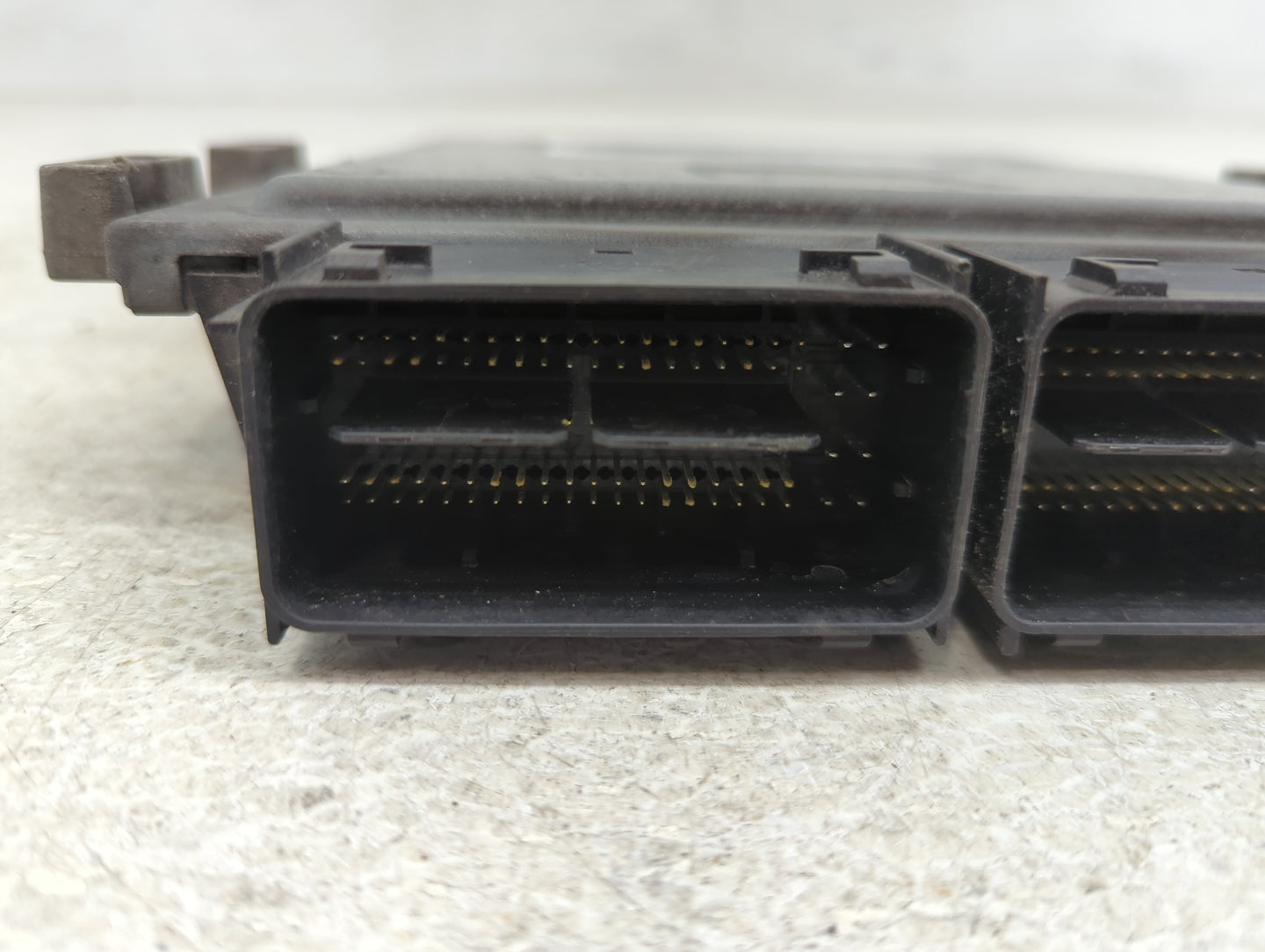 2015-2016 Ford Mustang PCM Engine Control Computer ECU ECM PCU OEM P/N:FL3A-12B684-BEB GR3A-12A650-BKB Fits OEM Used Auto Pa