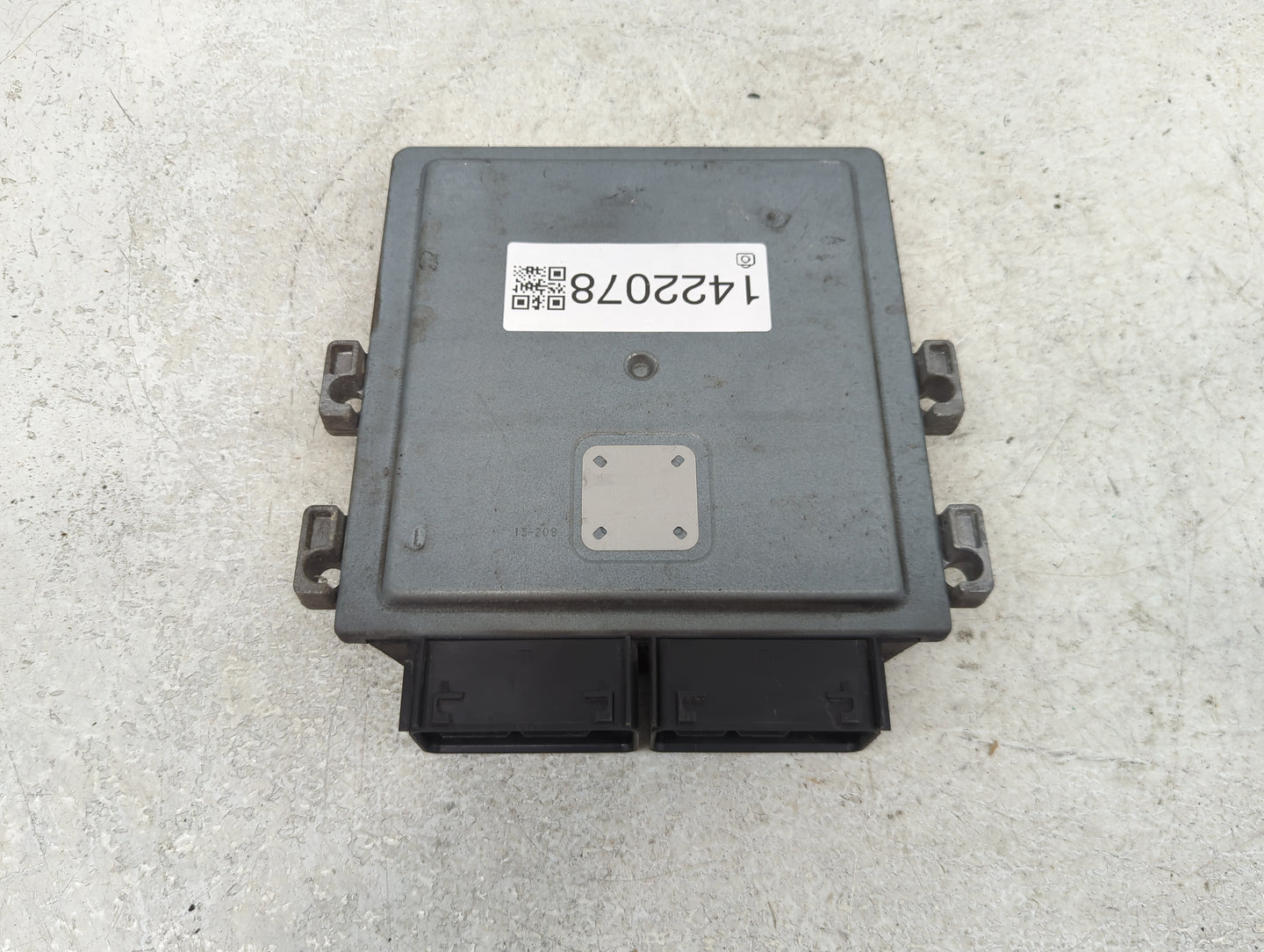 2015-2016 Ford Mustang PCM Engine Control Computer ECU ECM PCU OEM P/N:FL3A-12B684-BEB GR3A-12A650-BKB Fits OEM Used Auto Pa