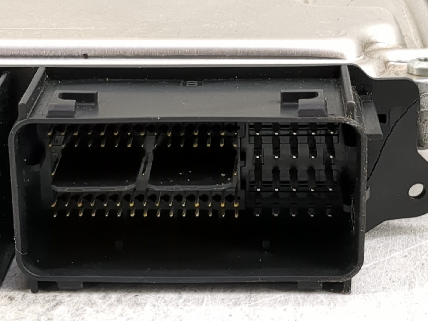 2015-2017 Ford Mustang PCM Engine Control Computer ECU ECM PCU OEM P/N:GR3A-12A650-JB FR3A-12B684-EA Fits OEM Used Auto Part