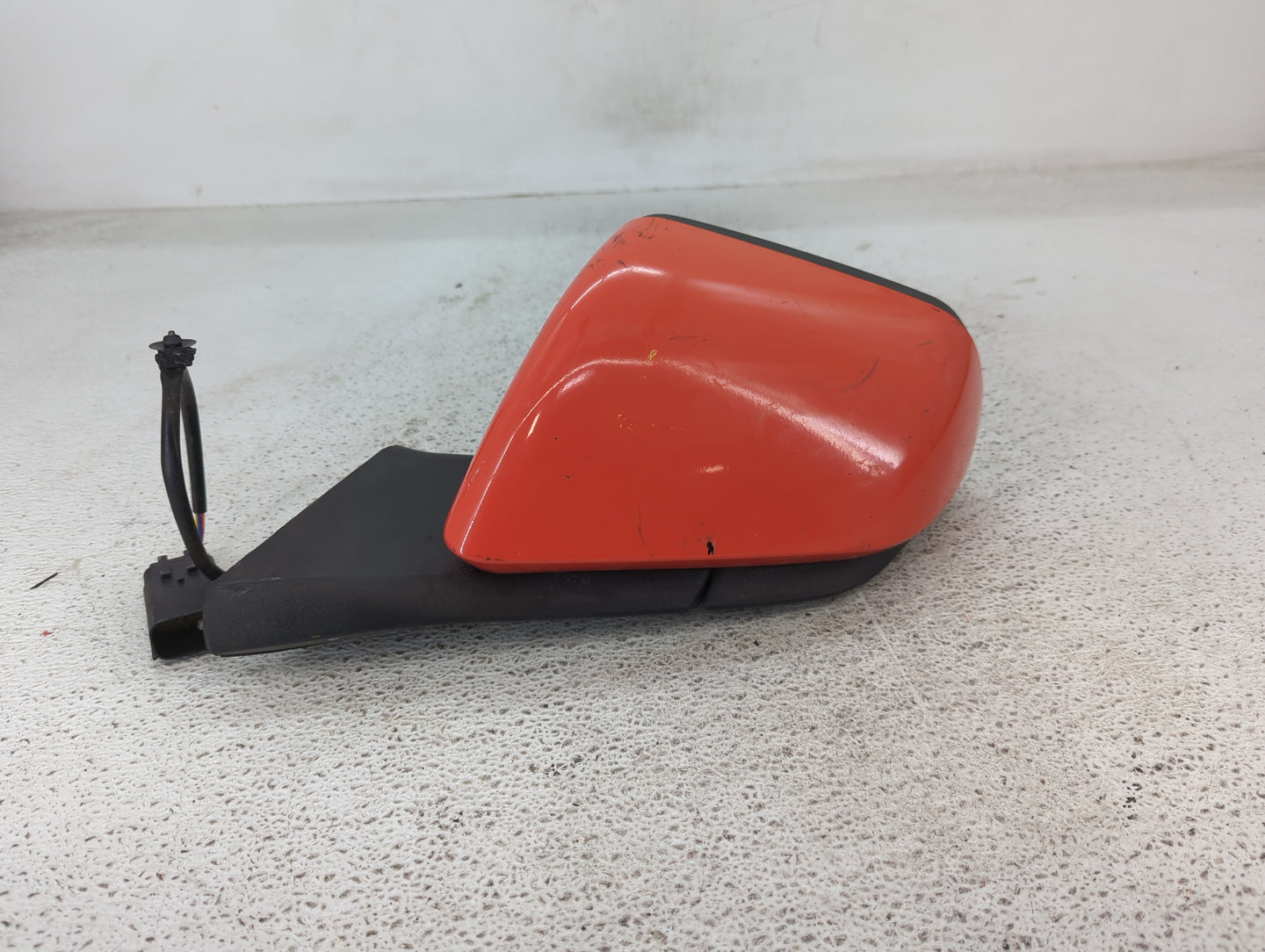 2015-2020 Ford Mustang Driver Side View Mirror - Left Door Mirror OEM Used - Oemusedautoparts1.com