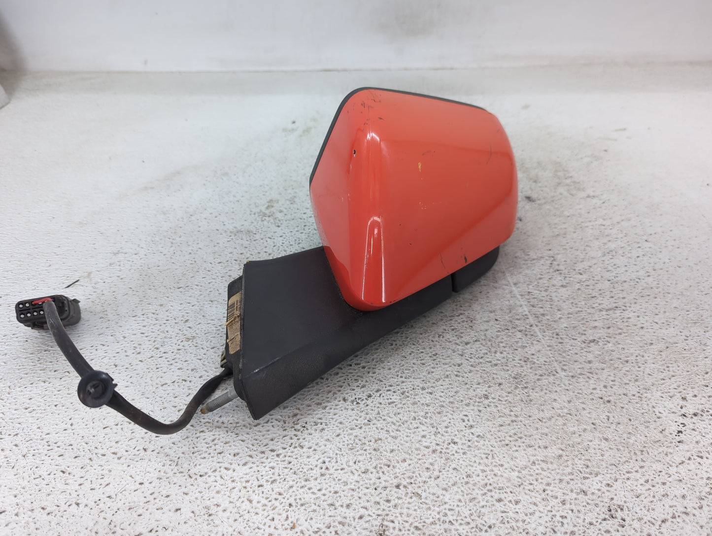 2015-2020 Ford Mustang Driver Side View Mirror - Left Door Mirror OEM Used - Oemusedautoparts1.com