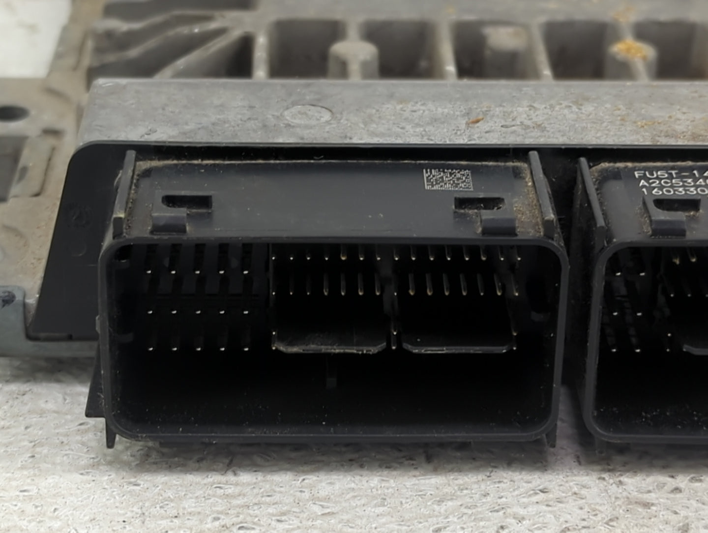 2015-2016 Ford Mustang PCM Engine Control Computer ECU ECM PCU OEM Fits OEM Used Auto Parts - Oemusedautoparts1.com