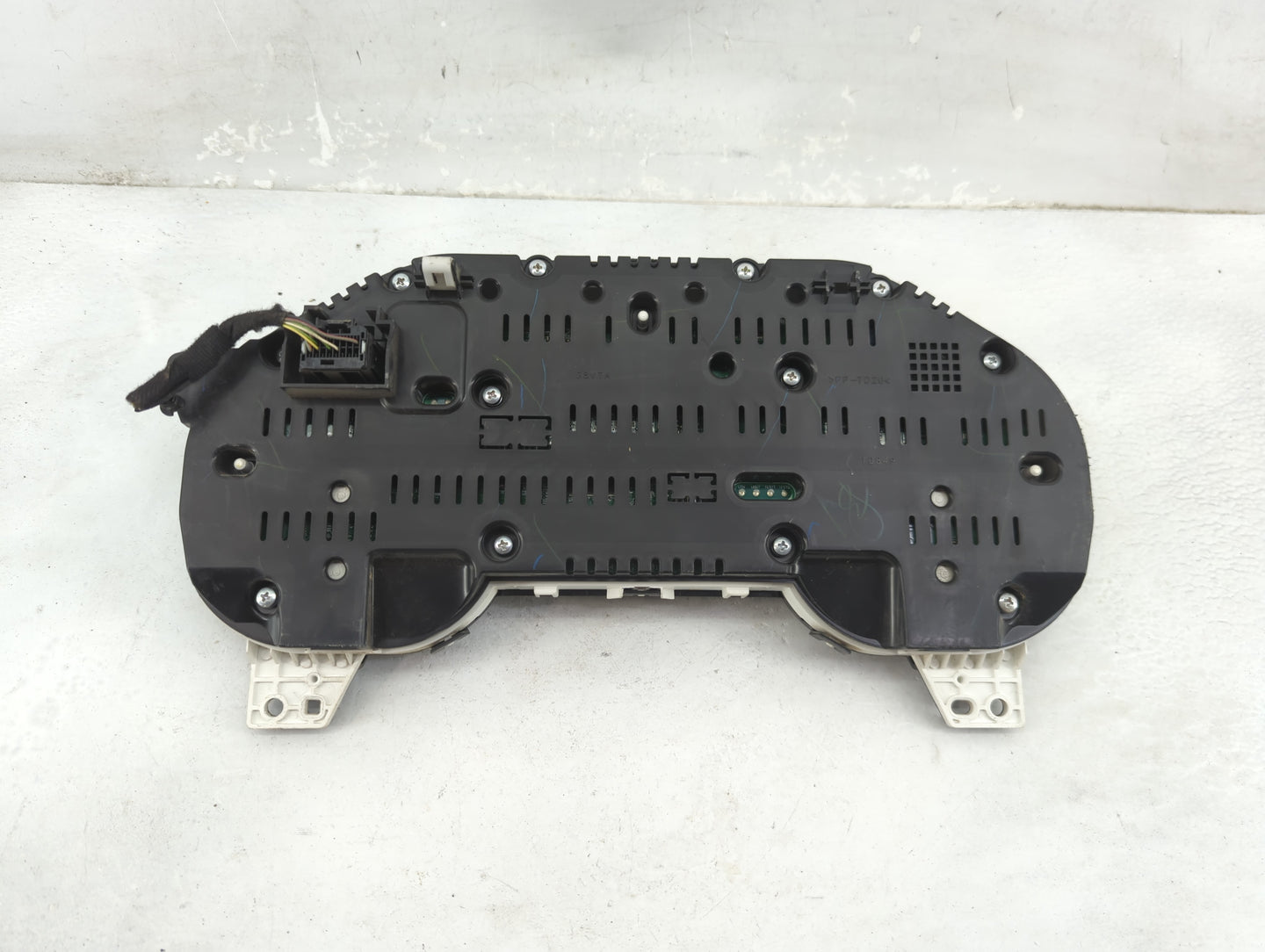 2016 Ford Mustang Instrument Cluster Speedometer Gauges P/N:GR3T-10849-EG MX257520-0466 Fits OEM Used Auto Parts - Oemusedau