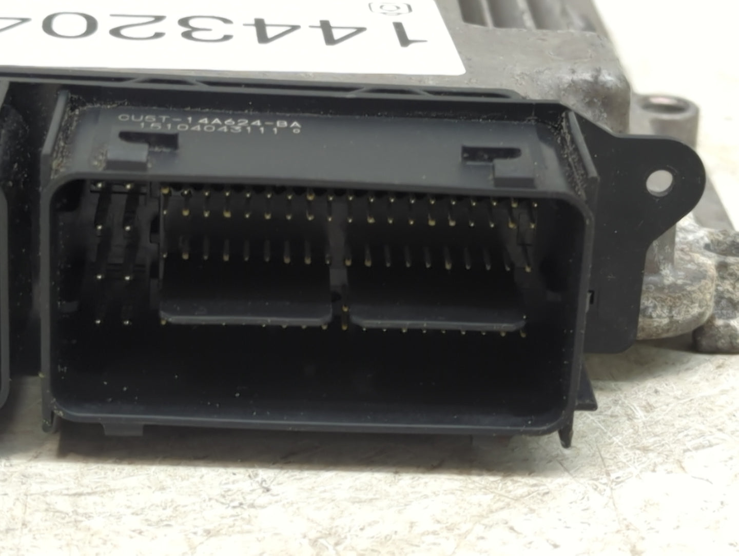 2015-2017 Ford Mustang PCM Engine Control Computer ECU ECM PCU OEM P/N:FJ7A-12A650-BRA FR3A-12B684-EA Fits OEM Used Auto Par