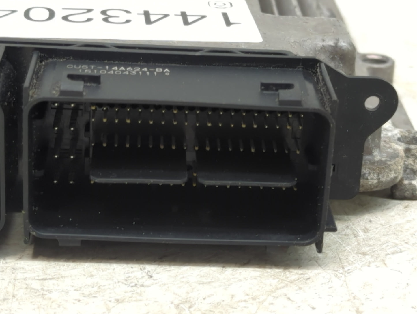 2015-2017 Ford Mustang PCM Engine Control Computer ECU ECM PCU OEM P/N:FJ7A-12A650-BRA FR3A-12B684-EA Fits OEM Used Auto Par