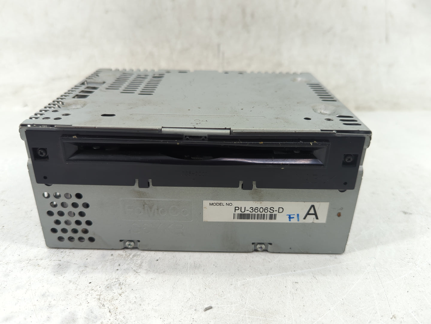 2016-2017 Ford Mustang Radio AM FM Cd Player Receiver Replacement P/N:PU-3606S-D GR3T-19C107-AB, 276-1532-93 Fits Fits 2016 