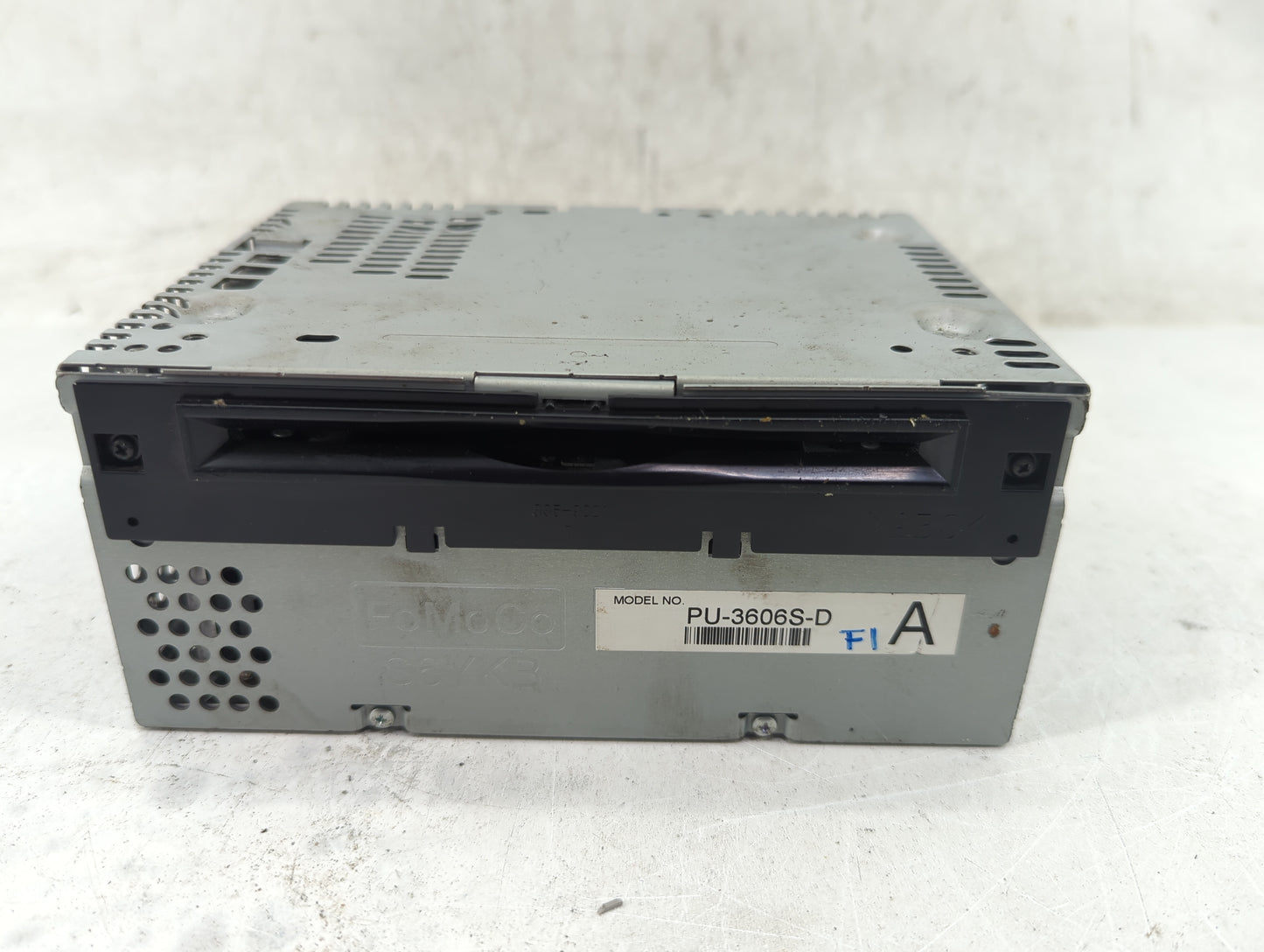 2016-2017 Ford Mustang Radio AM FM Cd Player Receiver Replacement P/N:PU-3606S-D GR3T-19C107-AB, 276-1532-93 Fits Fits 2016 