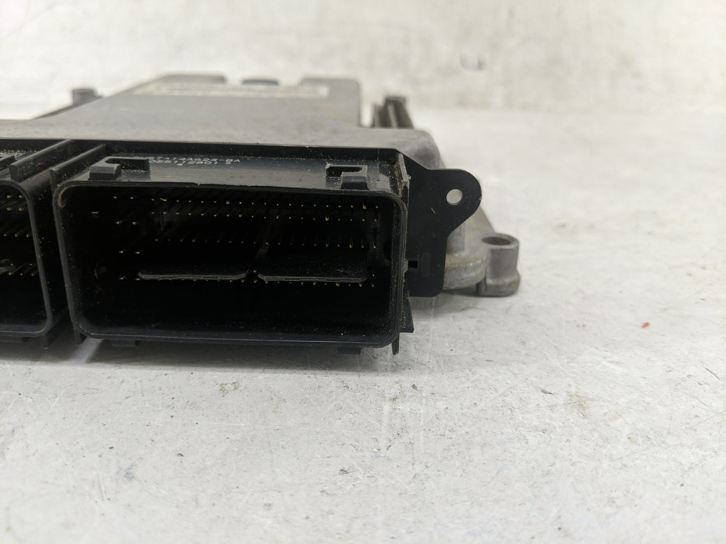 2016 Ford Mustang PCM Engine Control Computer ECU ECM PCU OEM P/N:GR3A-12A650-AZA FR3A-12B684-EA, 0261S16511 Fits OEM Used A