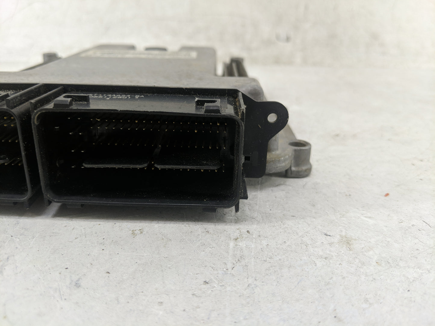 2016 Ford Mustang PCM Engine Control Computer ECU ECM PCU OEM P/N:GR3A-12A650-AZA FR3A-12B684-EA, 0261S16511 Fits OEM Used A