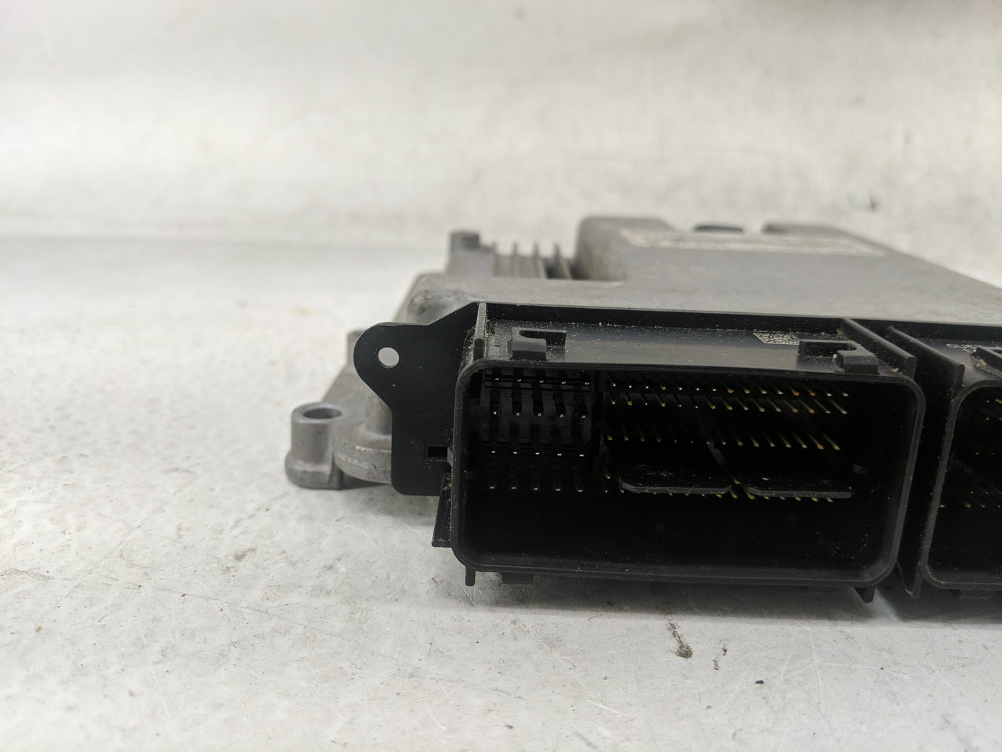 2016 Ford Mustang PCM Engine Control Computer ECU ECM PCU OEM P/N:GR3A-12A650-AZA FR3A-12B684-EA, 0261S16511 Fits OEM Used A