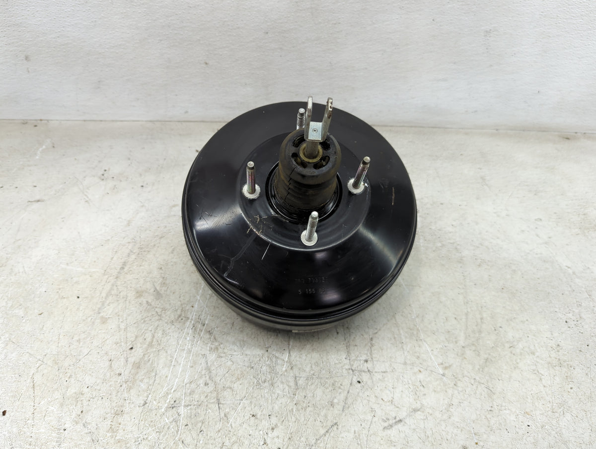 2015-2016 Ford Mustang Power Brake Booster Oem - Oemusedautoparts1.com