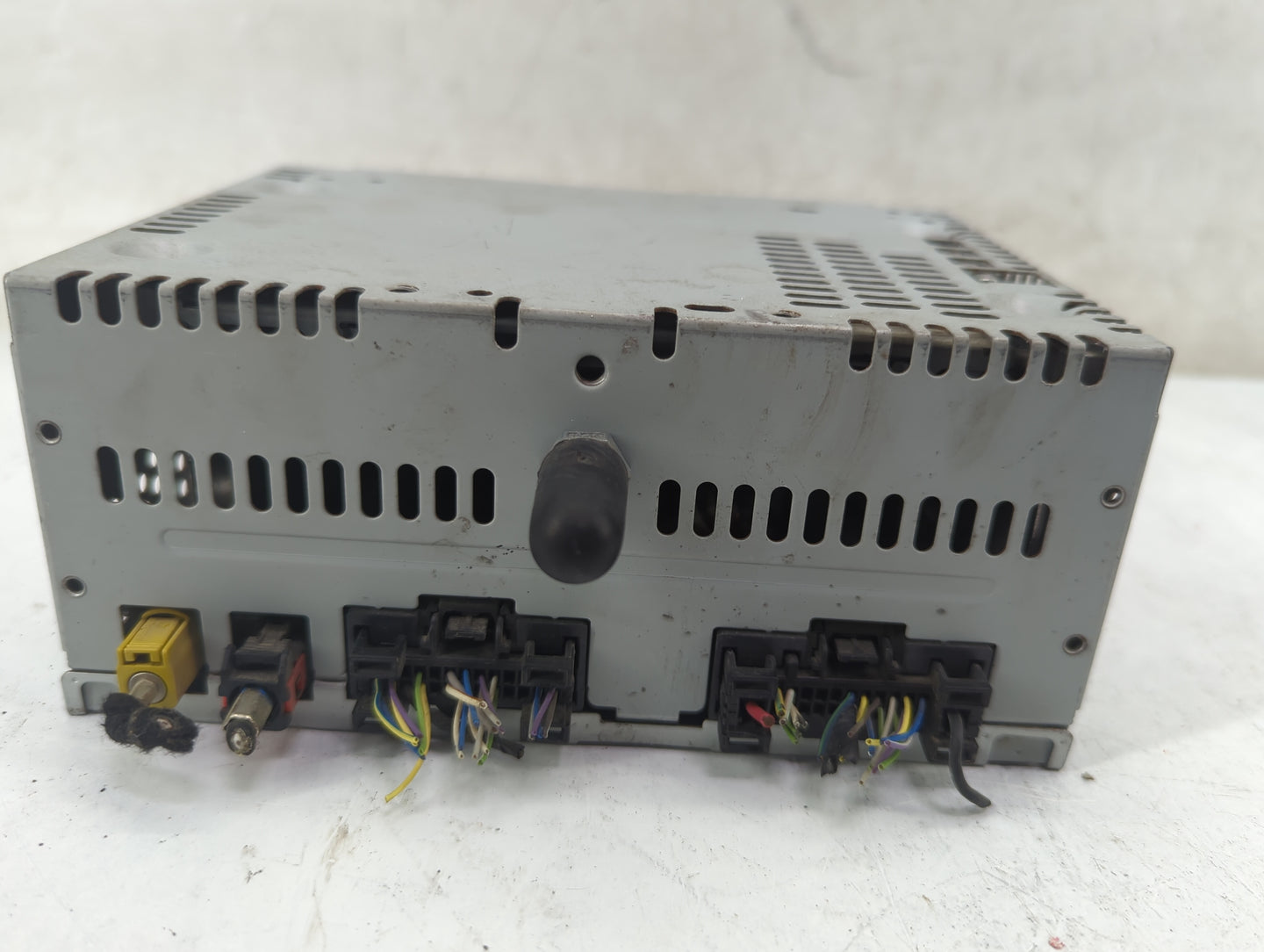 2016 Ford Mustang Radio AM FM Cd Player Receiver Replacement P/N:GR3T-19C107-FA Fits OEM Used Auto Parts - Oemusedautoparts1