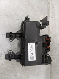 2016-2017 Ford Mustang Fusebox Fuse Box Panel Relay Module P/N:8T2T-14B192-AB 8T2T-14B192-BA Fits Fits 2016 2017 OEM Used Au