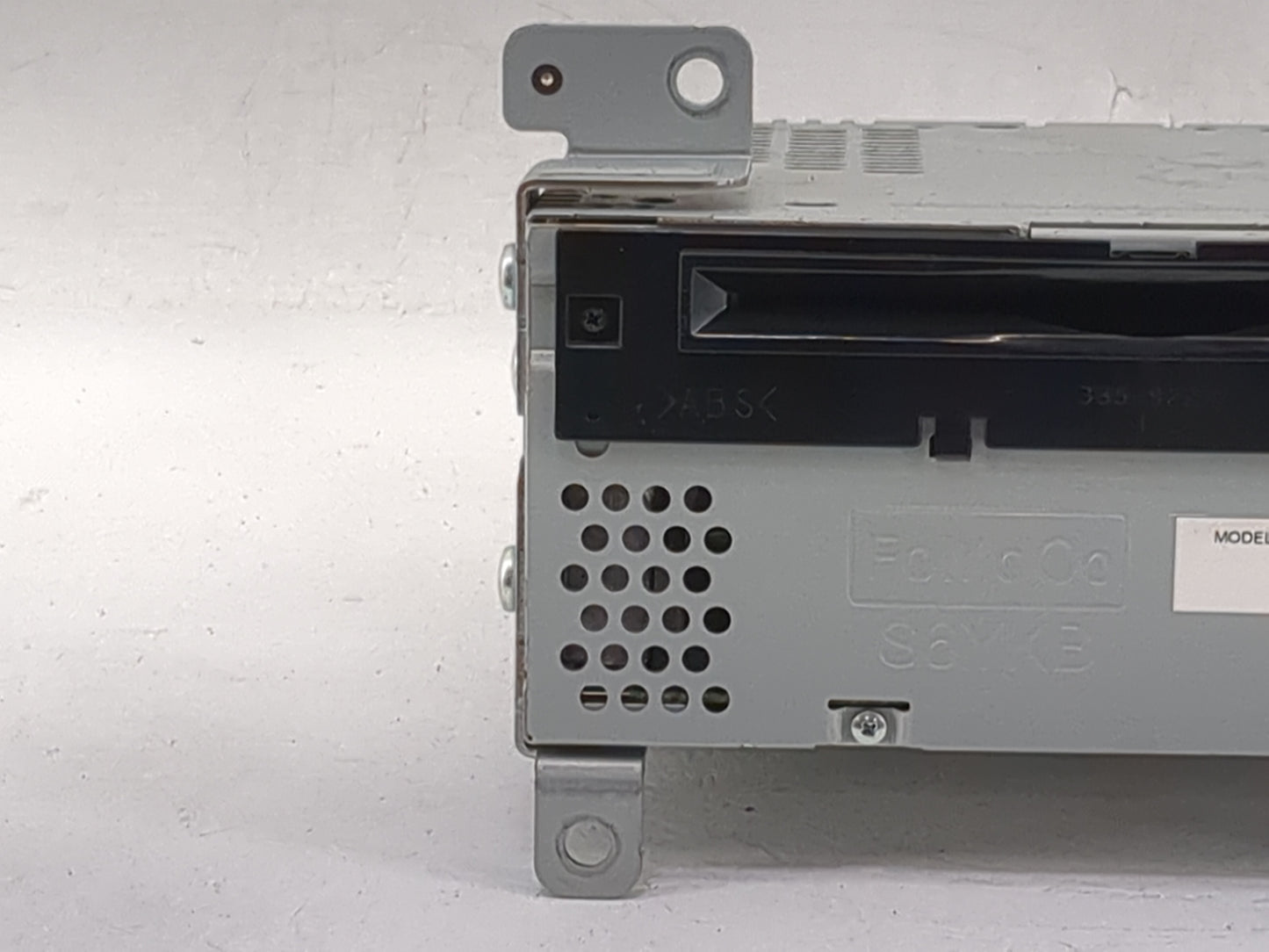 2015 Ford Mustang Radio AM FM Cd Player Receiver Replacement P/N:PU-3604S-B FR3T-19C107-TF Fits OEM Used Auto Parts - Oemuse