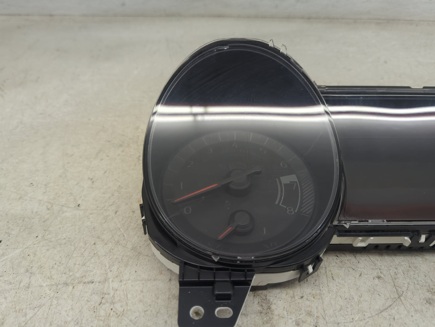 2016 Ford Mustang Instrument Cluster Speedometer Gauges P/N:GR3T-10849-CE MX2575520-0443 Miles: Fits OEM Used Auto Parts - O