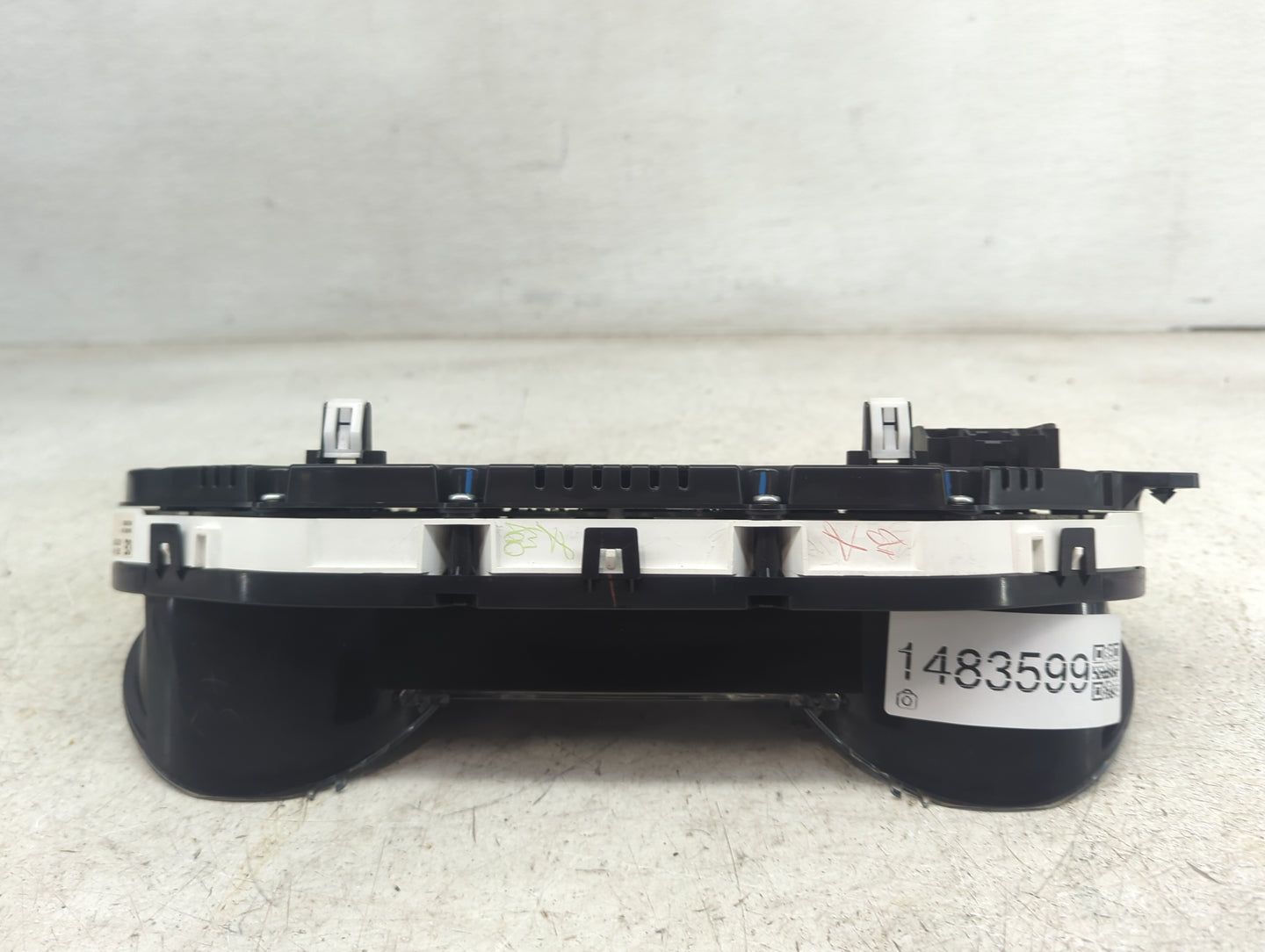2016 Ford Mustang Instrument Cluster Speedometer Gauges P/N:GR3T-10849-CE MX2575520-0443 Miles: Fits OEM Used Auto Parts - O