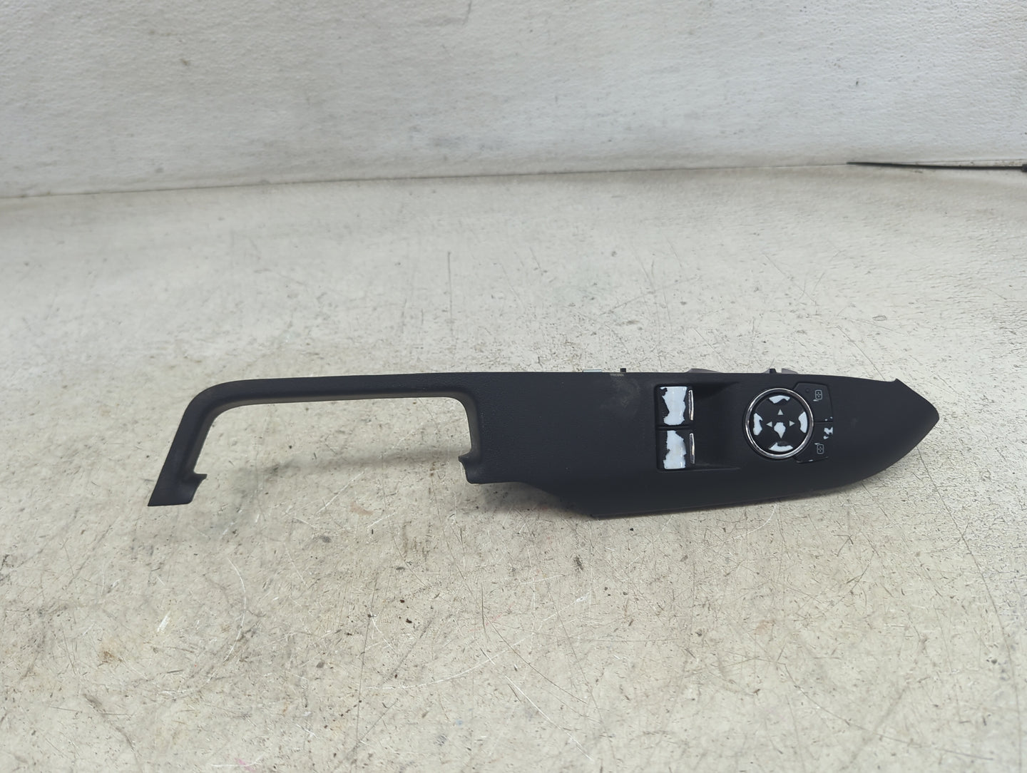 2015-2022 Ford Mustang Passenger Right Power Window Switch - Oemusedautoparts1.com