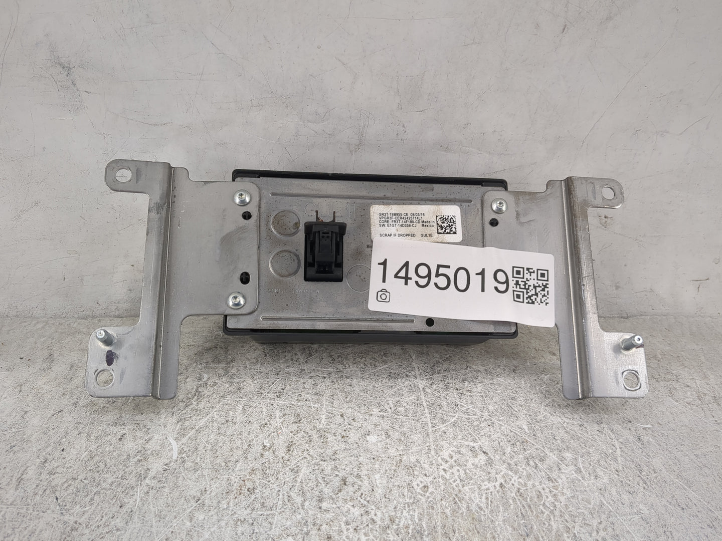 2015-2015 Ford Mustang Information Display Screen - Oemusedautoparts1.com