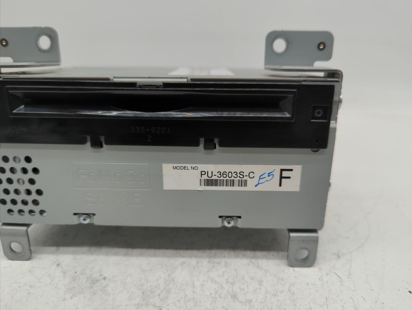 2016 Ford Mustang Am Fm Cd Player Radio Receiver - Oemusedautoparts1.com