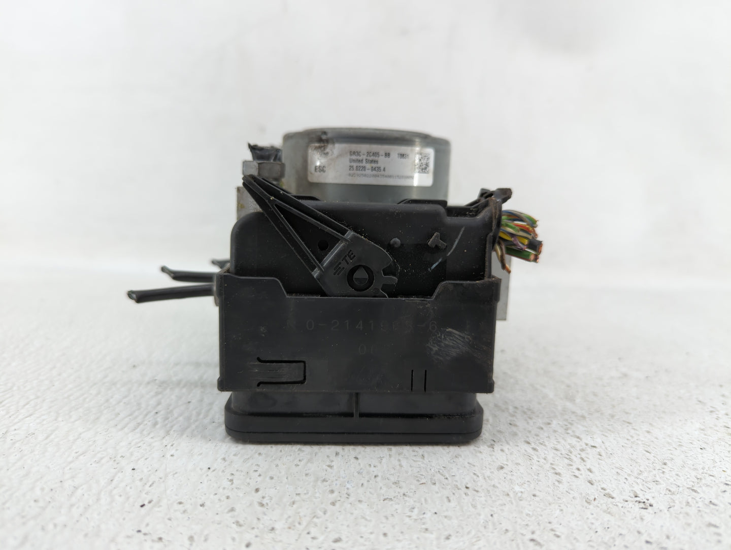 2015-2018 Ford Mustang ABS Pump Control Module Replacement P/N:FR3C-2C405-BE GR3C-2C219-BD Fits Fits 2015 2016 2017 2018 OEM