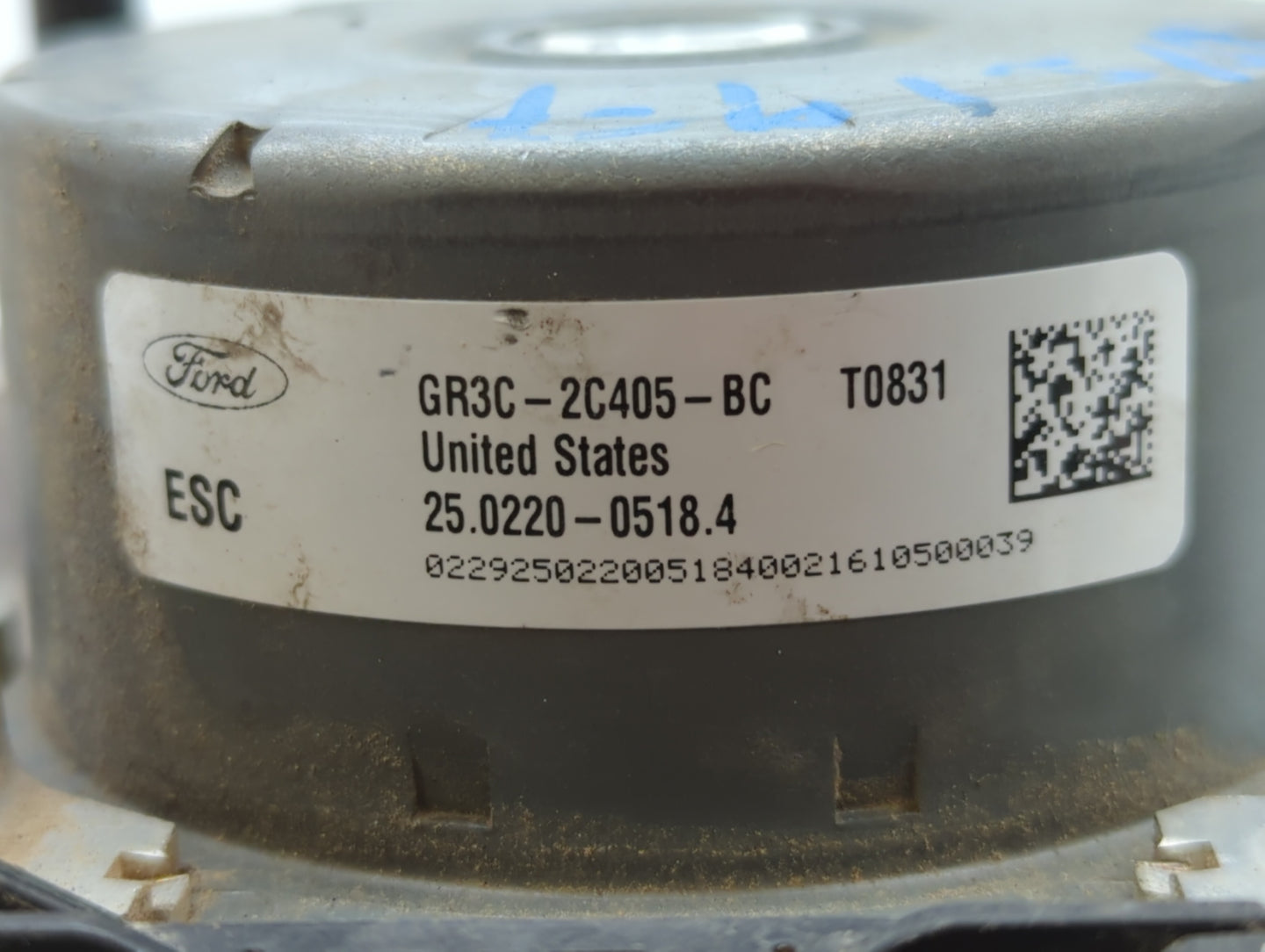 2015-2018 Ford Mustang ABS Pump Control Module Replacement P/N:GR3C-2C405-BD FR3C-2C405-BE Fits Fits 2015 2016 2017 2018 OEM