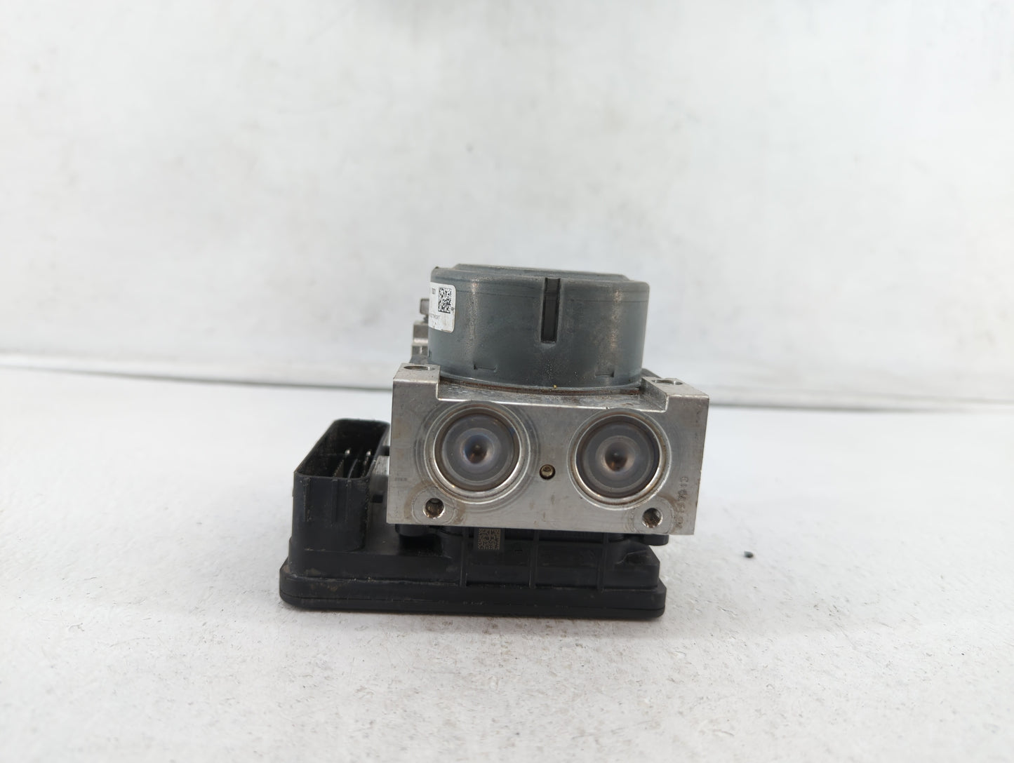 2015-2020 Ford Mustang ABS Pump Control Module Replacement P/N:GR3C-2C405-BB GR3C-2C405-BD Fits Fits 2015 2016 2017 2018 201