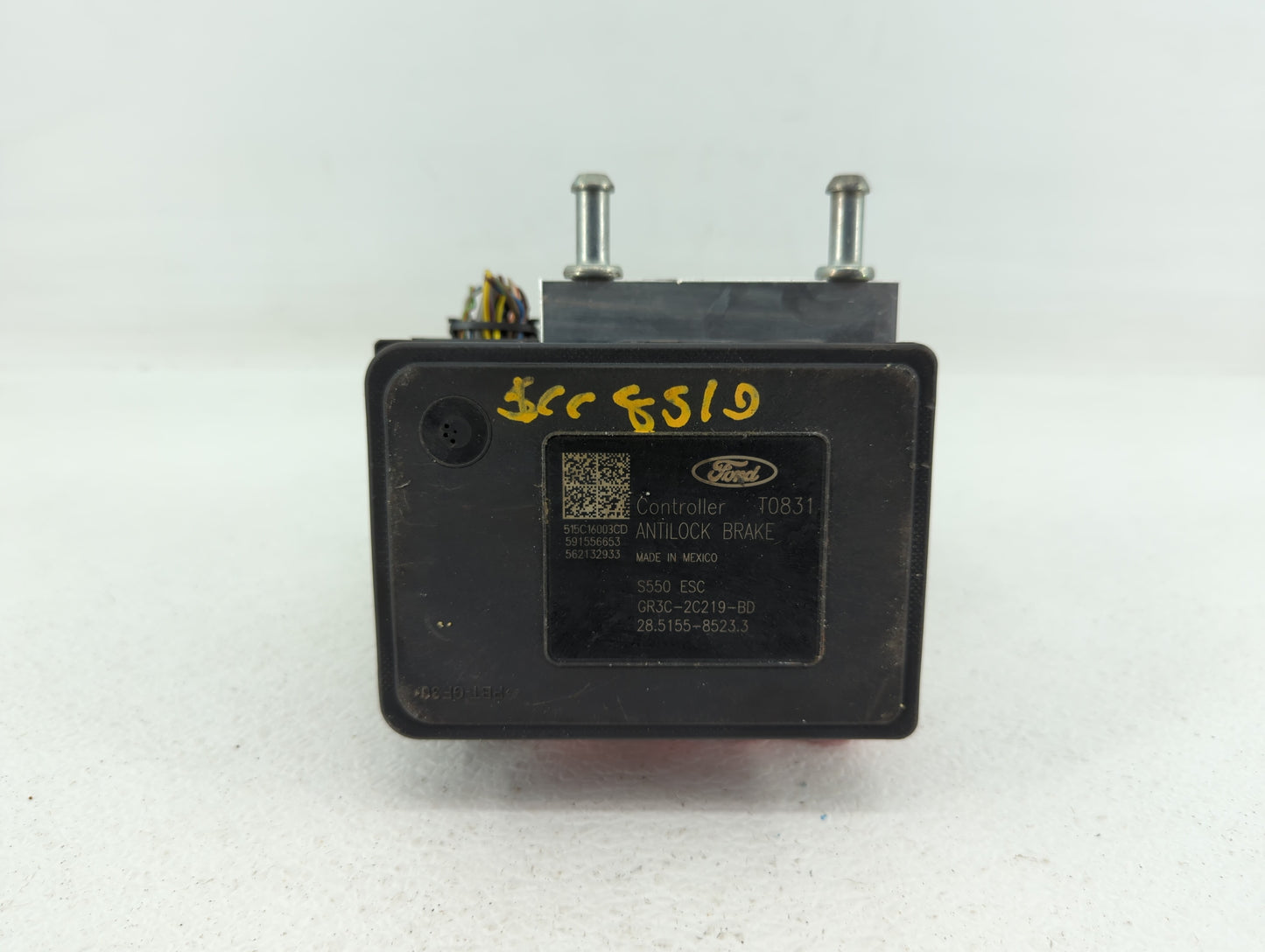 2015-2018 Ford Mustang ABS Pump Control Module Replacement P/N:GR3C-2C405-BB GR3C-2C405-BD Fits Fits 2015 2016 2017 2018 OEM