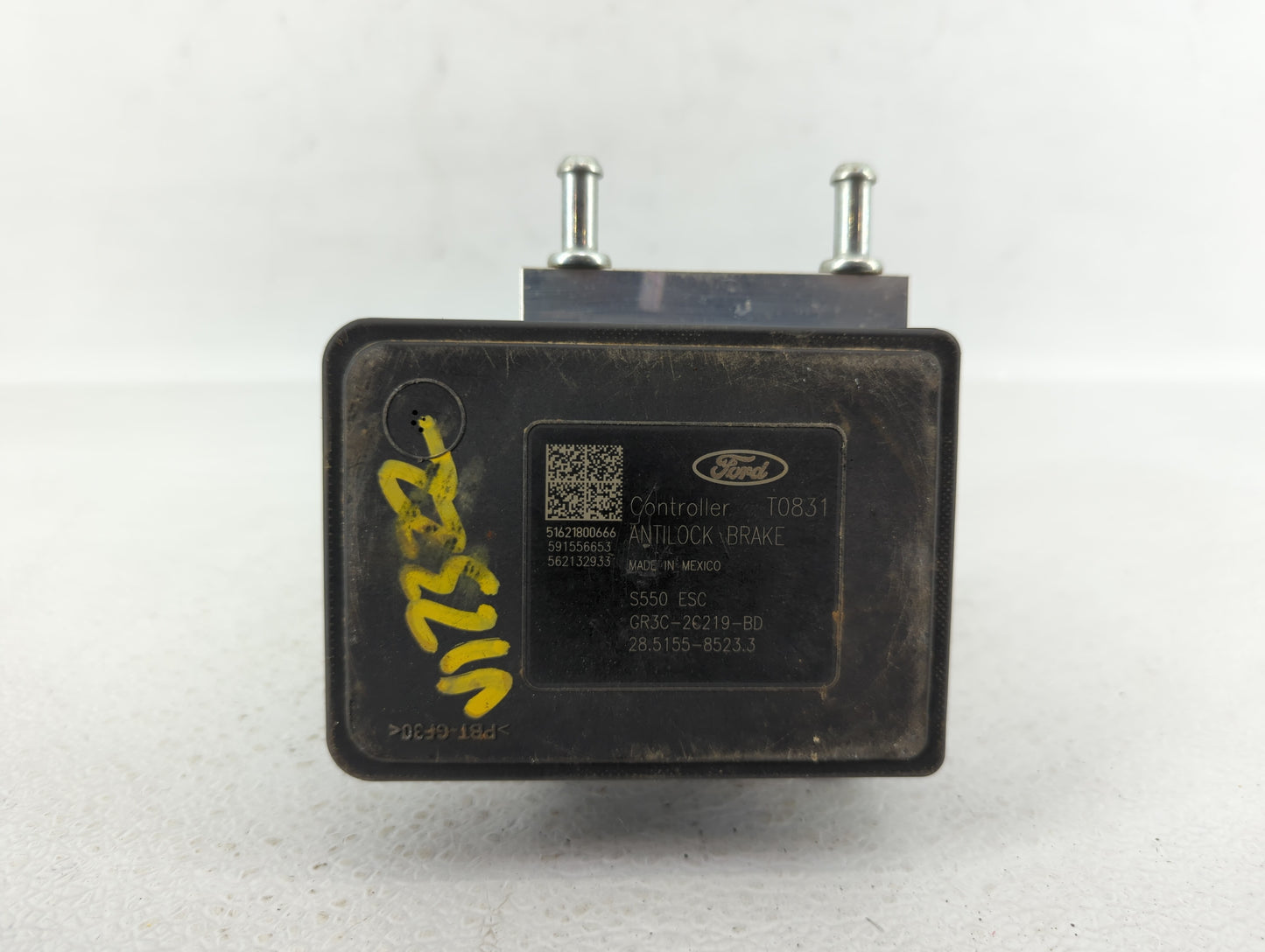 2015-2020 Ford Mustang ABS Pump Control Module Replacement P/N:GR3C-2C405-BB GR3C-2C405-BD Fits Fits 2015 2016 2017 2018 201
