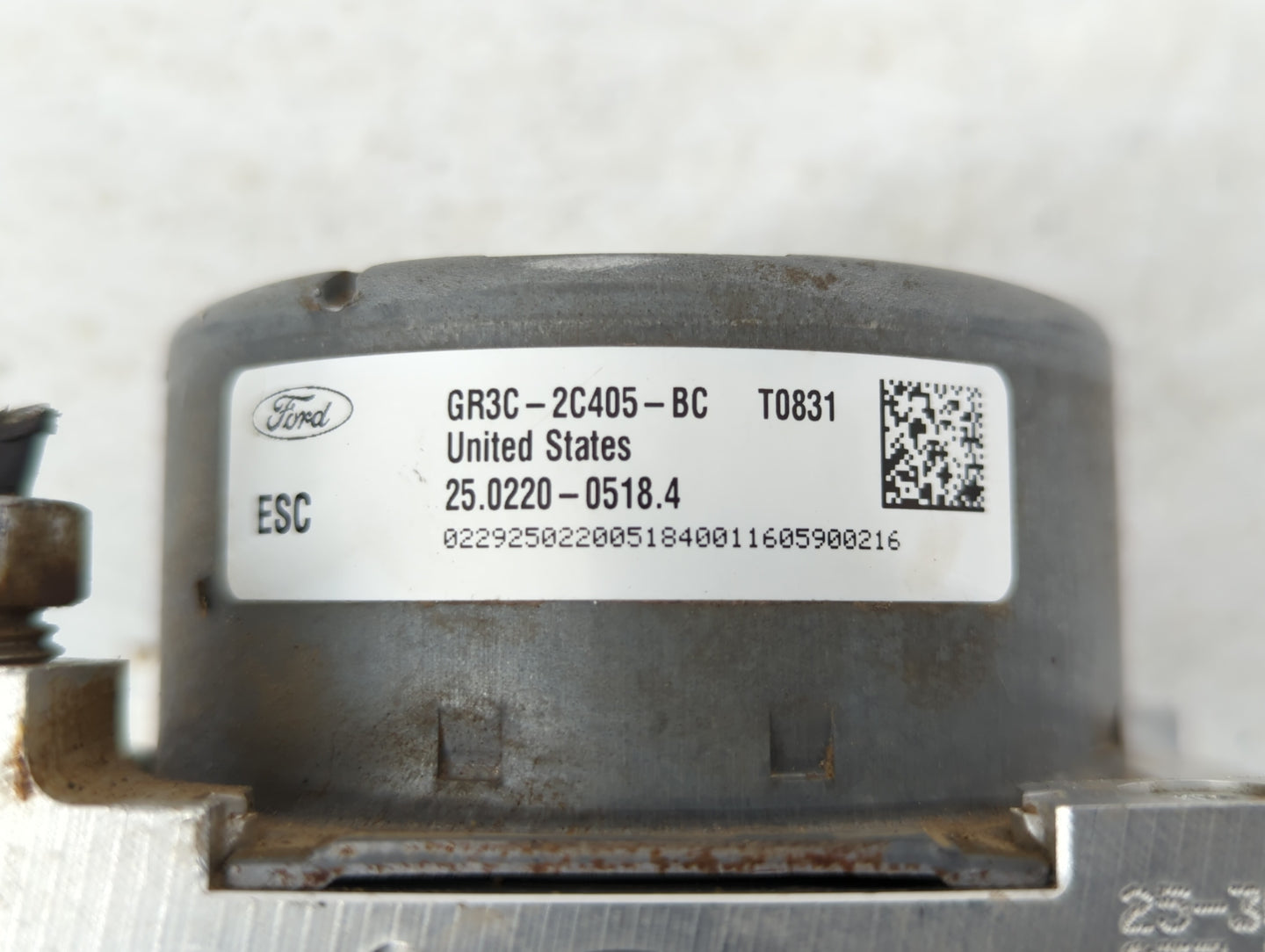 2015-2020 Ford Mustang ABS Pump Control Module Replacement P/N:GR3C-2C405-BB GR3C-2C405-BD Fits Fits 2015 2016 2017 2018 201