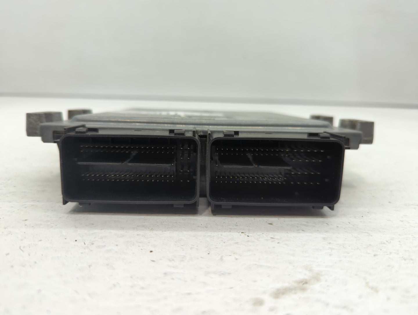 2015-2016 Ford Mustang PCM Engine Control Computer ECU ECM PCU OEM P/N:FL3A-12B684-BEB GB5A-12A650-BZA Fits OEM Used Auto Pa