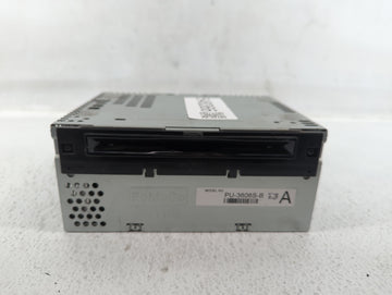 2015-2016 Ford Mustang Radio AM FM Cd Player Receiver Replacement P/N:FR3T-19C107-JJ Fits Fits 2015 2016 OEM Used Auto Parts
