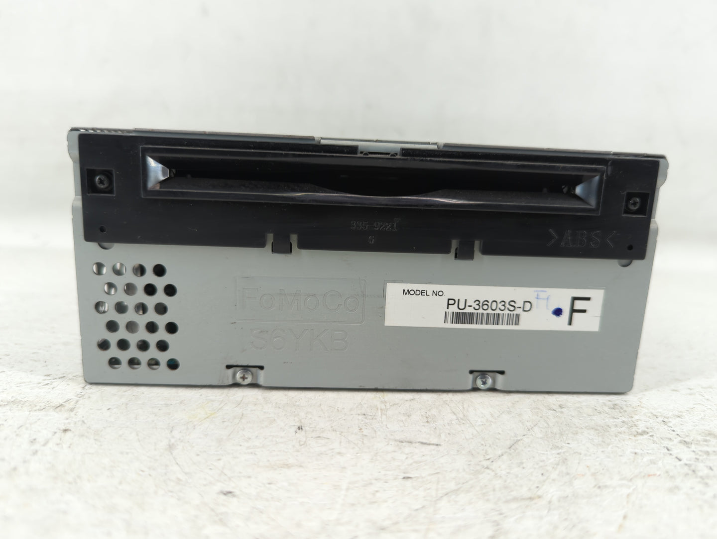 2016-2017 Ford Mustang Radio AM FM Cd Player Receiver Replacement P/N:A13139598 GR3T-19C107-DC Fits Fits 2016 2017 OEM Used 