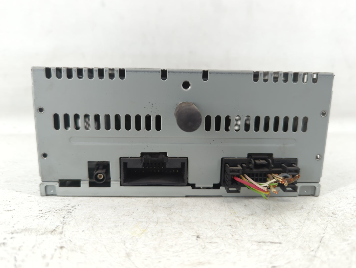 2016-2017 Ford Mustang Radio AM FM Cd Player Receiver Replacement P/N:A13139598 GR3T-19C107-DC Fits Fits 2016 2017 OEM Used 