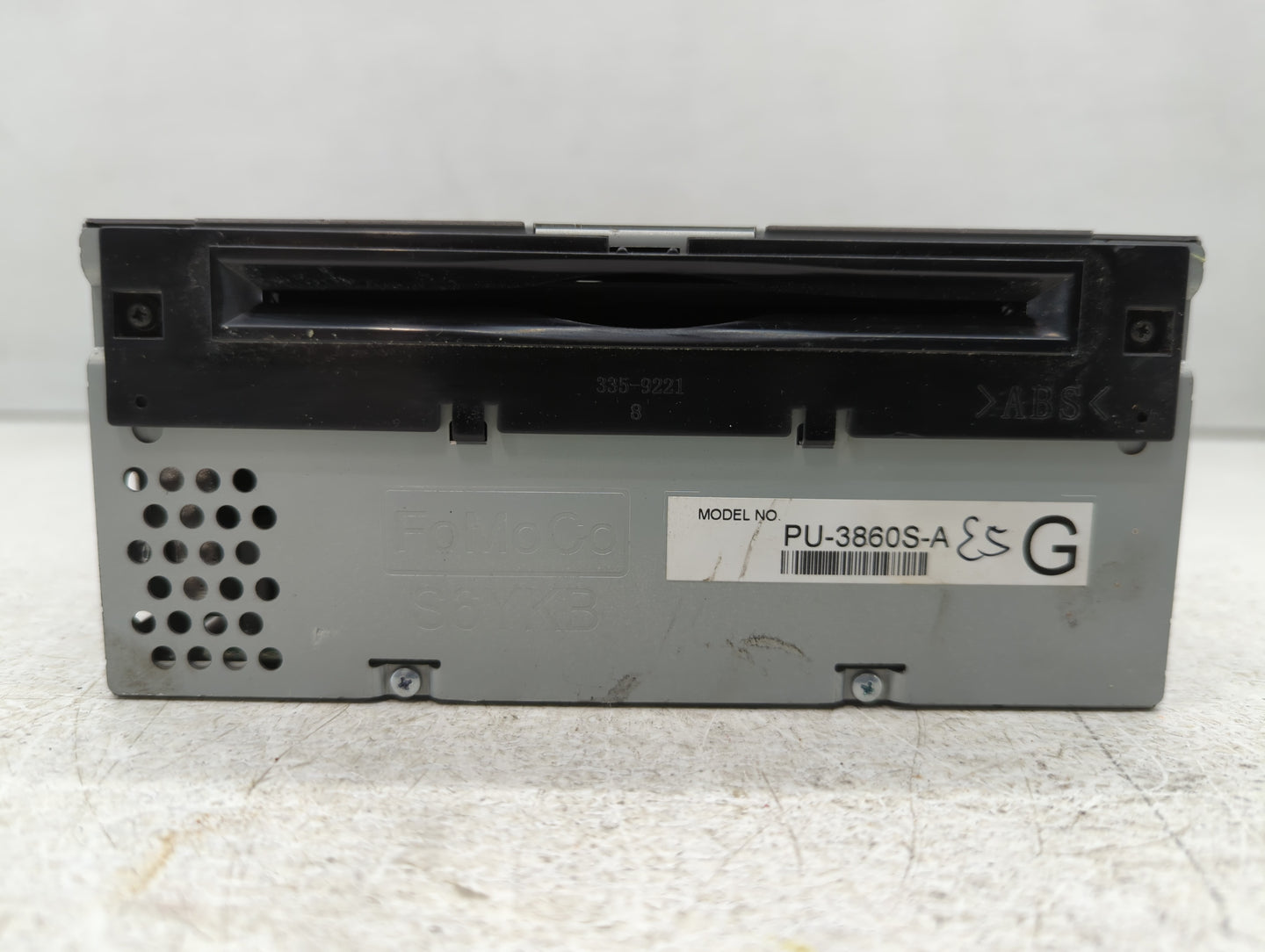2016-2017 Ford Mustang Radio AM FM Cd Player Receiver Replacement P/N:GR3T19C107MB Fits Fits 2016 2017 OEM Used Auto Parts -
