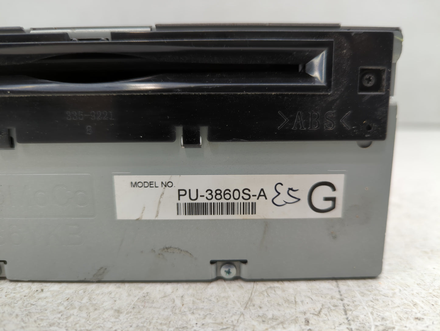 2016-2017 Ford Mustang Radio AM FM Cd Player Receiver Replacement P/N:GR3T19C107MB Fits Fits 2016 2017 OEM Used Auto Parts -