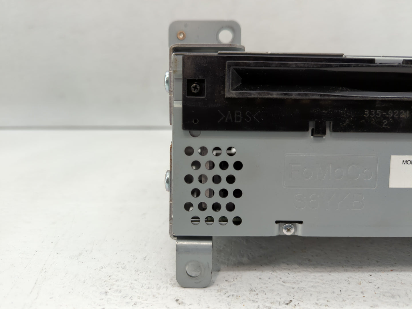 2015-2016 Ford Mustang Am Fm Cd Player Radio Receiver - Oemusedautoparts1.com