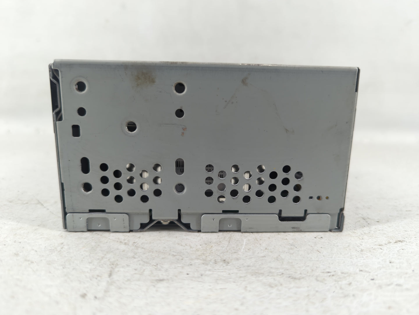 2016-2016 Ford Mustang Am Fm Cd Player Radio Receiver - Oemusedautoparts1.com