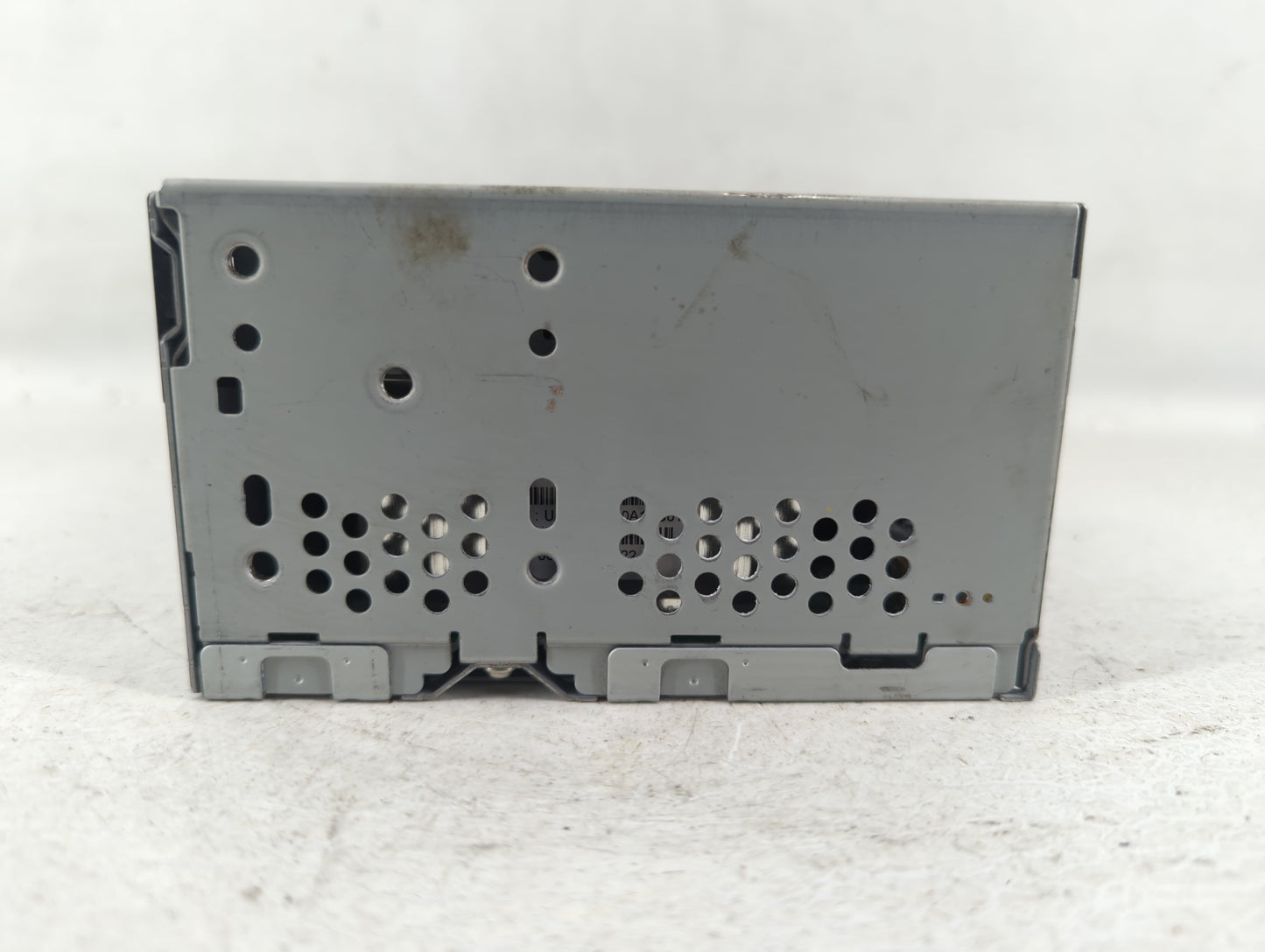 2016-2016 Ford Mustang Am Fm Cd Player Radio Receiver - Oemusedautoparts1.com