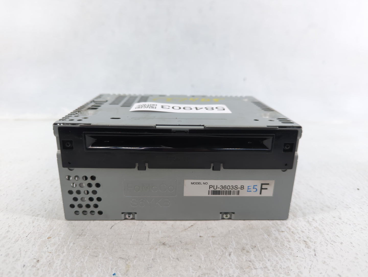 2015-2016 Ford Mustang Radio AM FM Cd Player Receiver Replacement P/N:FR3T-19C107-SE Fits Fits 2015 2016 OEM Used Auto Parts