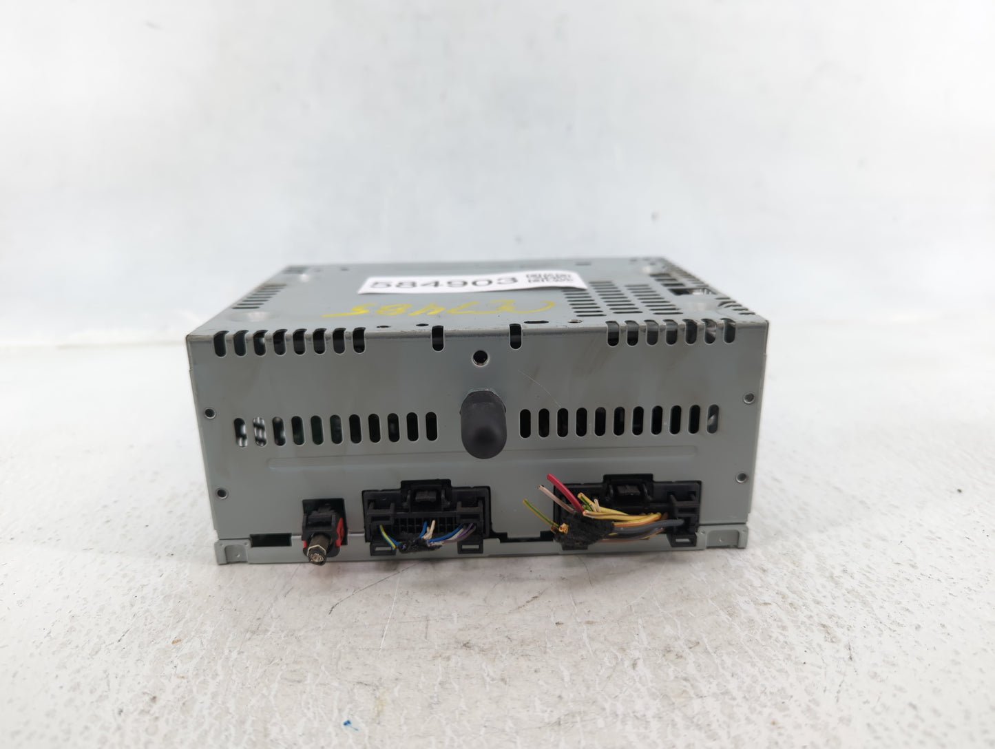 2015-2016 Ford Mustang Radio AM FM Cd Player Receiver Replacement P/N:FR3T-19C107-SE Fits Fits 2015 2016 OEM Used Auto Parts