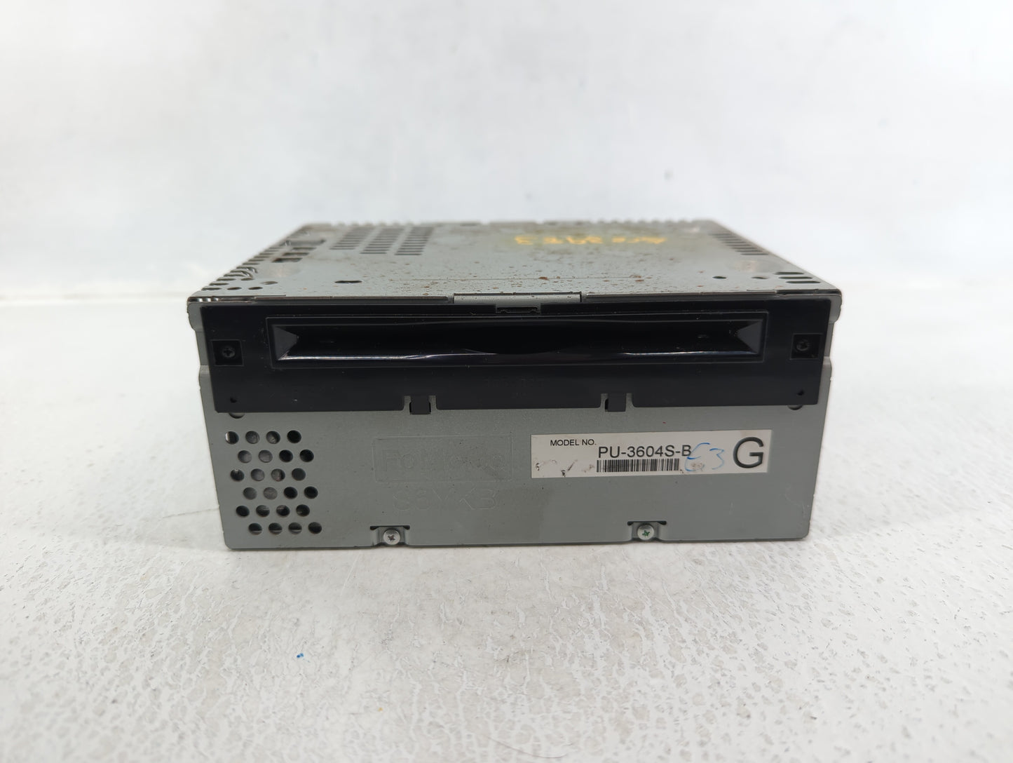 2015-2016 Ford Mustang Radio AM FM Cd Player Receiver Replacement P/N:FR3T-19C107-TF Fits Fits 2015 2016 OEM Used Auto Parts