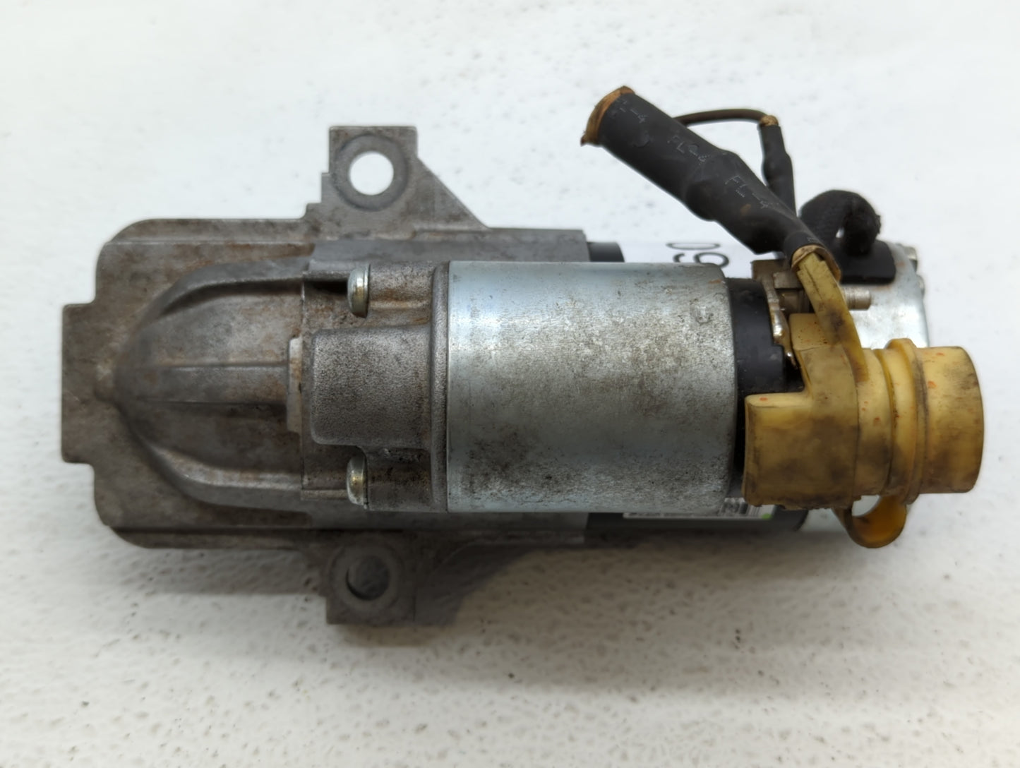 2015-2017 Ford Mustang Car Starter Motor Solenoid OEM P/N:FR3T-11000-AD Fits Fits 2015 2016 2017 OEM Used Auto Parts - Oemus