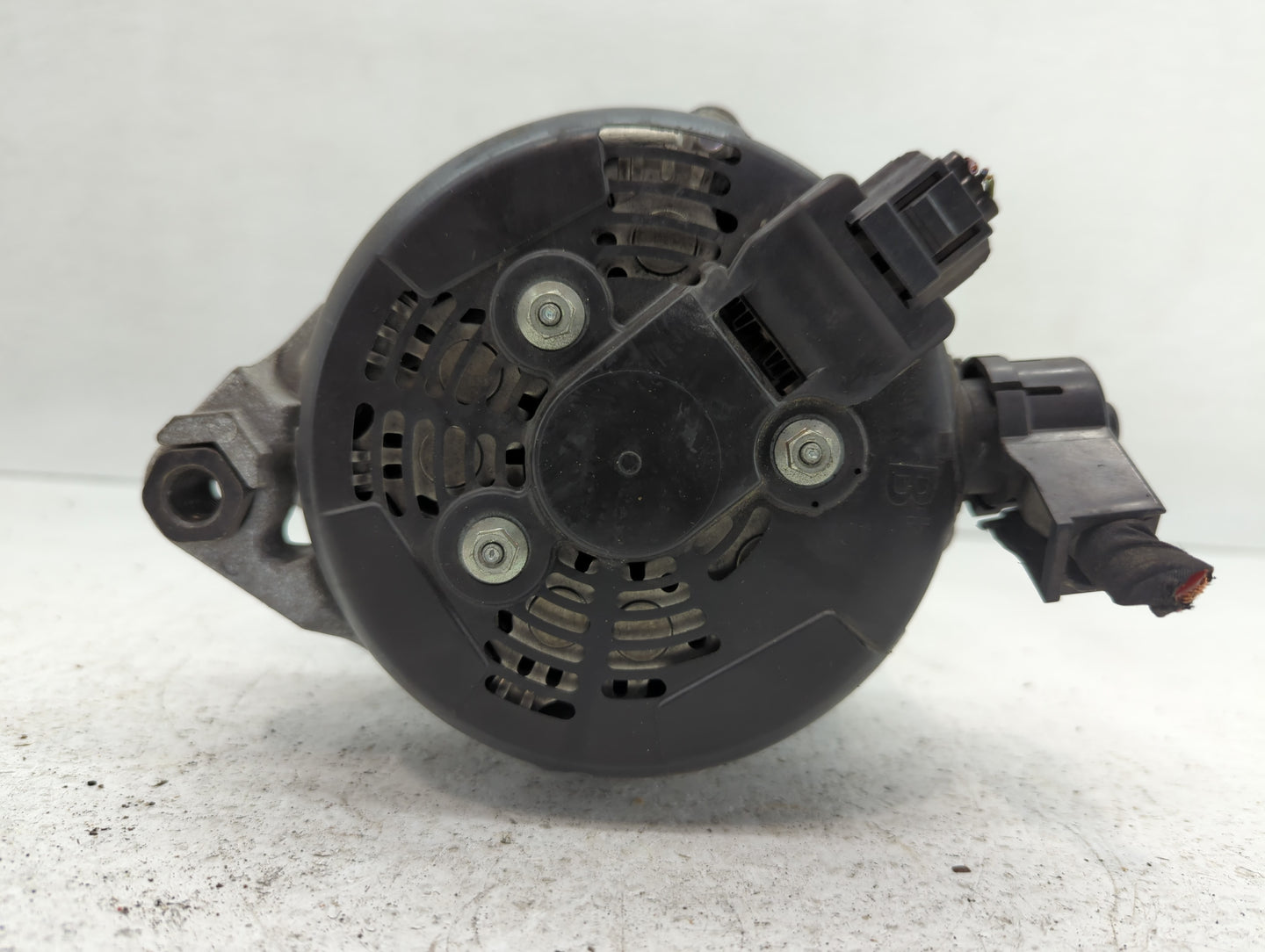2015-2017 Ford Mustang Alternator Replacement Generator Charging Assembly Engine OEM P/N:TN104210-6841 GR3T-10300-DA Fits OE