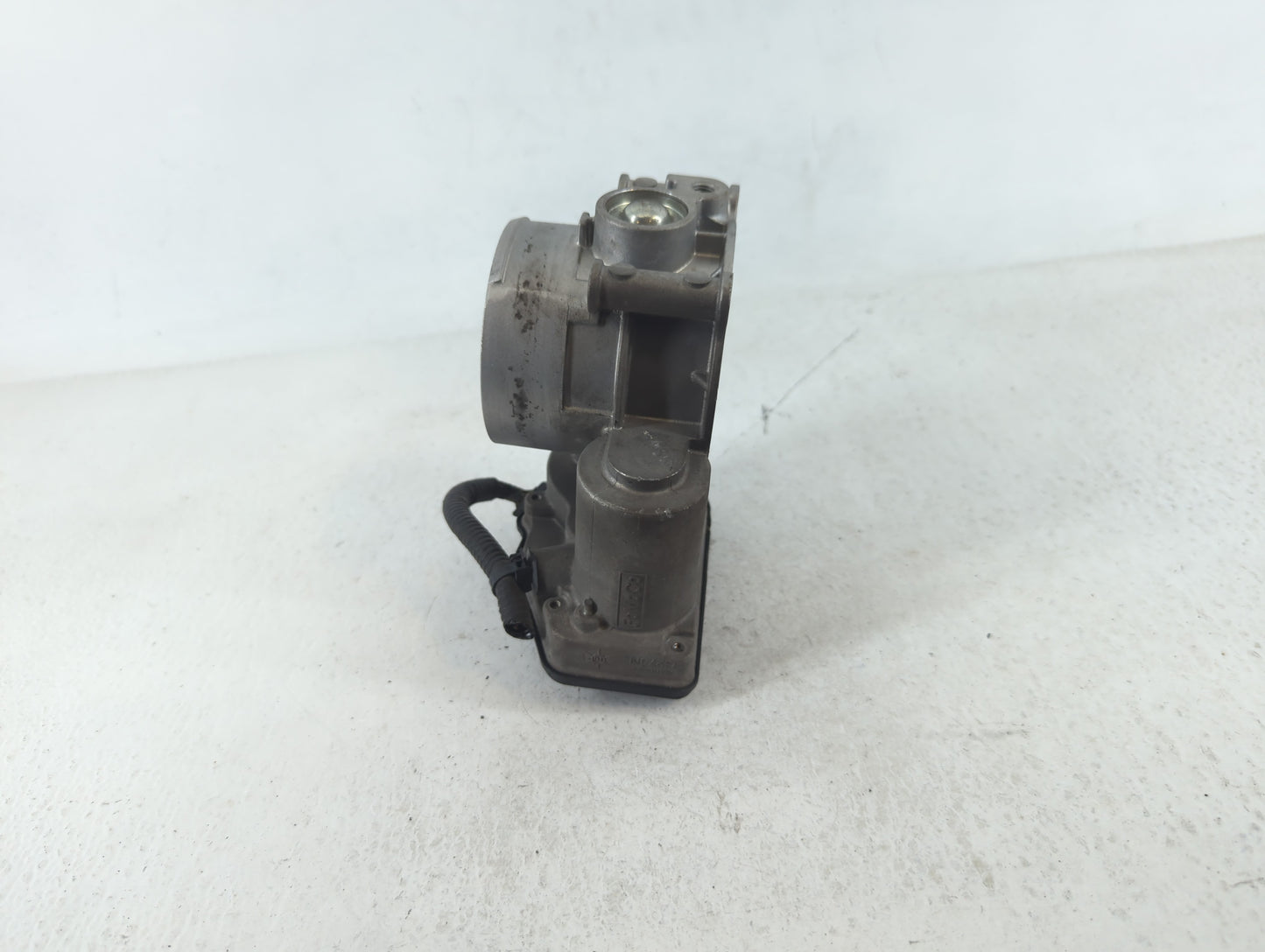 2011-2017 Ford Mustang Throttle Body P/N:160884004660 AT4E-9F991-EL Fits Fits 2011 2012 2013 2014 2015 2016 2017 2018 2019 O