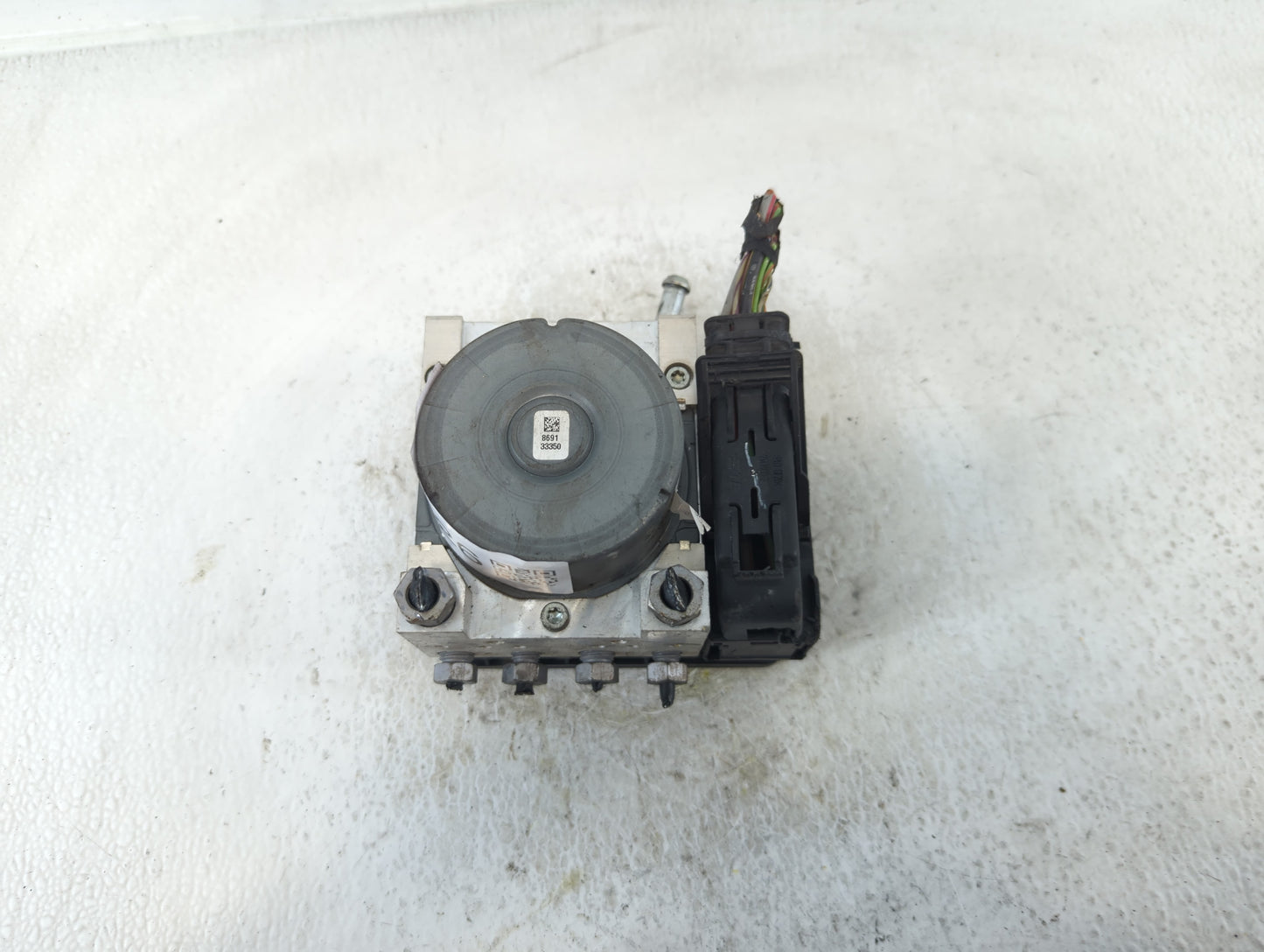 2015-2020 Ford Mustang ABS Pump Control Module Replacement P/N:GR3C-2C405-BC Fits Fits 2015 2016 2017 2018 2019 2020 OEM Use